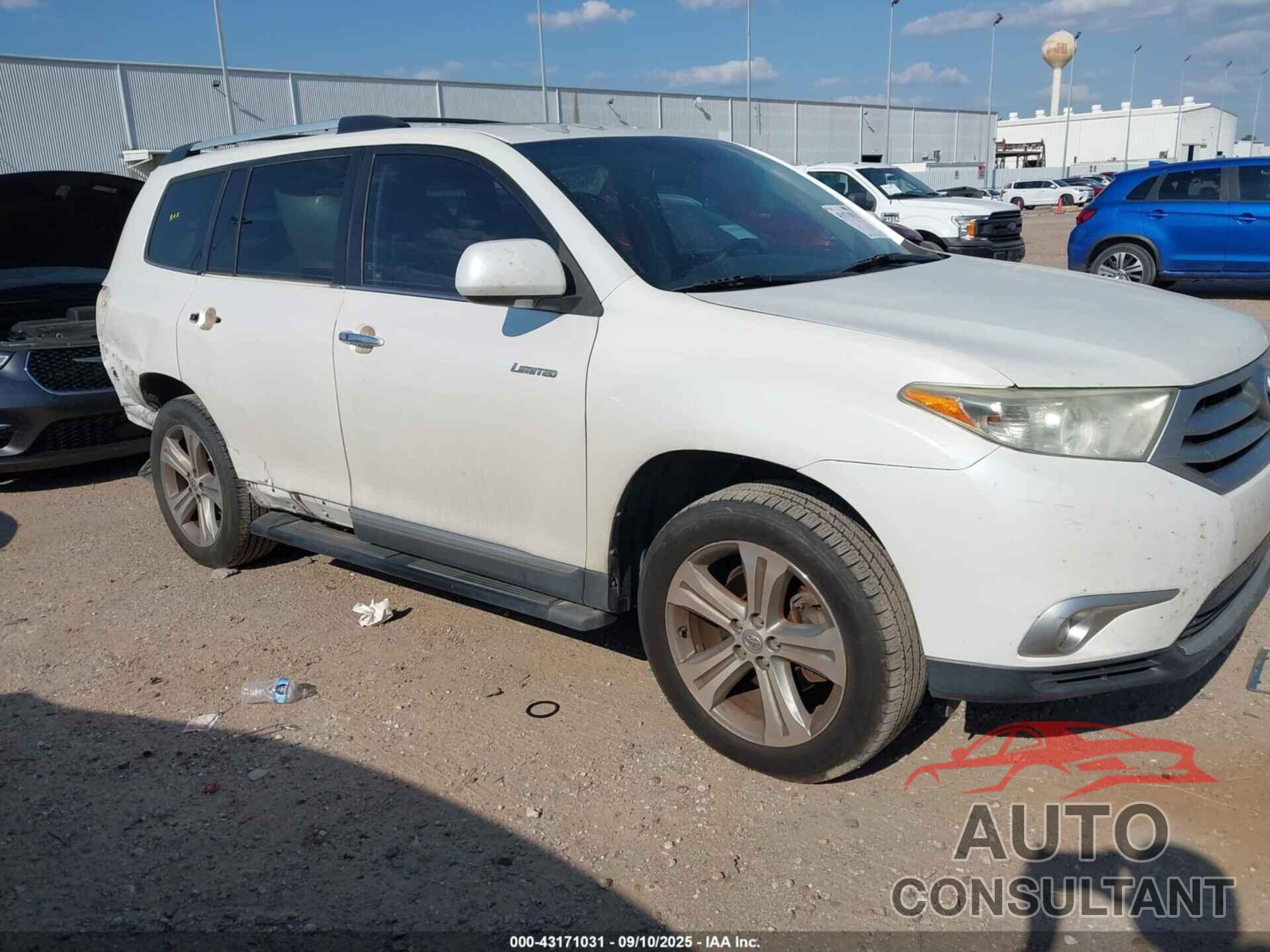 TOYOTA HIGHLANDER 2013 - 5TDYK3EH0DS104469