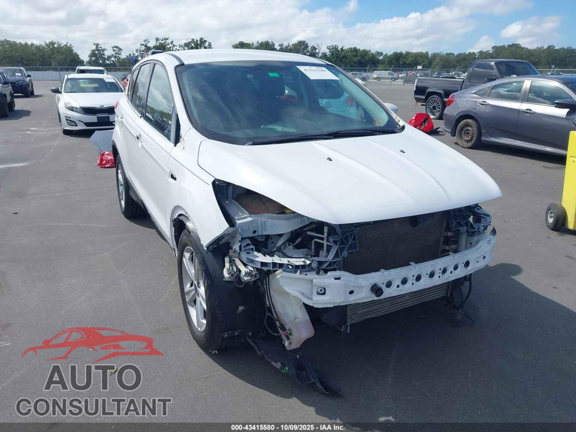 FORD ESCAPE 2016 - 1FMCU0G95GUC29357
