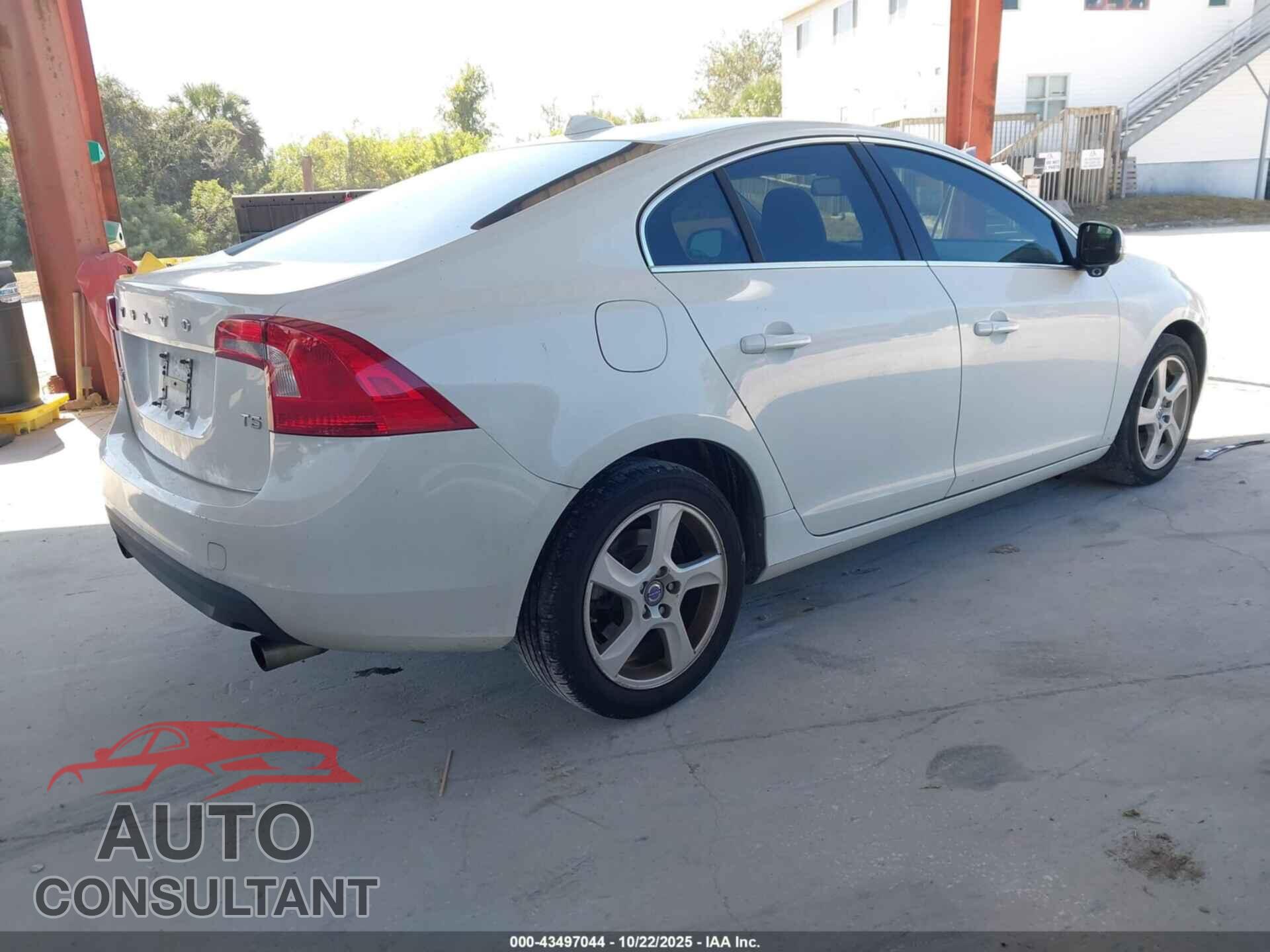 VOLVO S60 2013 - YV1612FS6D2207492