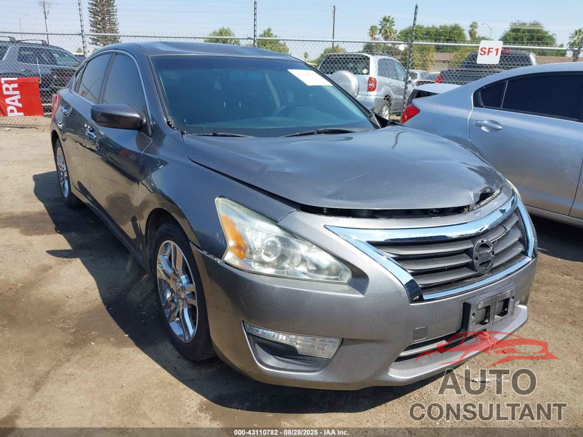 NISSAN ALTIMA 2015 - 1N4AL3AP2FN882329