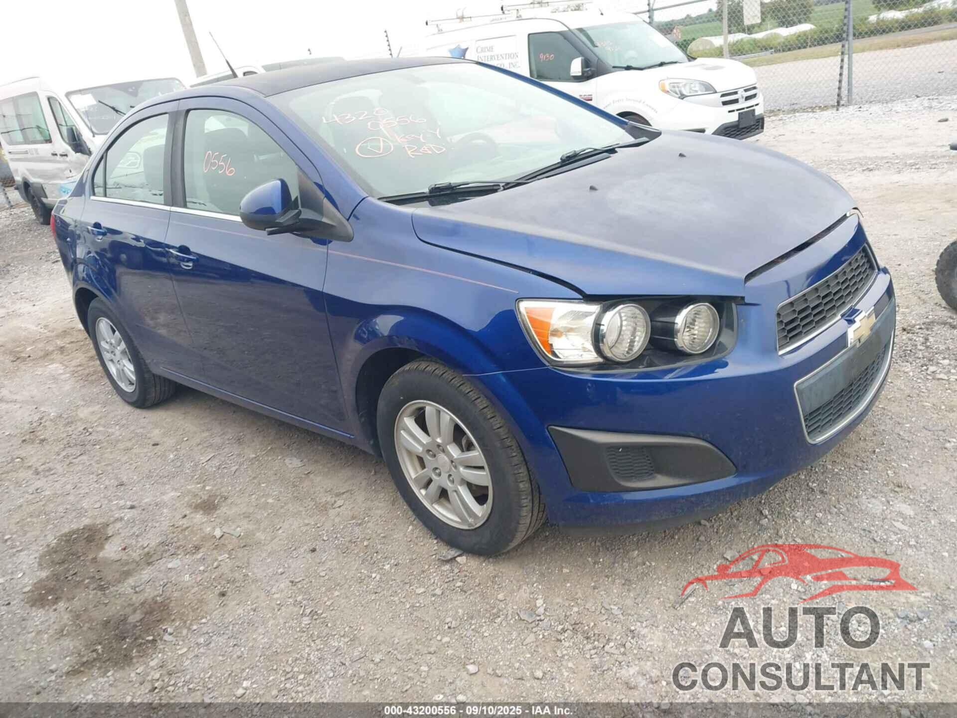 CHEVROLET SONIC 2014 - 1G1JC5SG0E4146815
