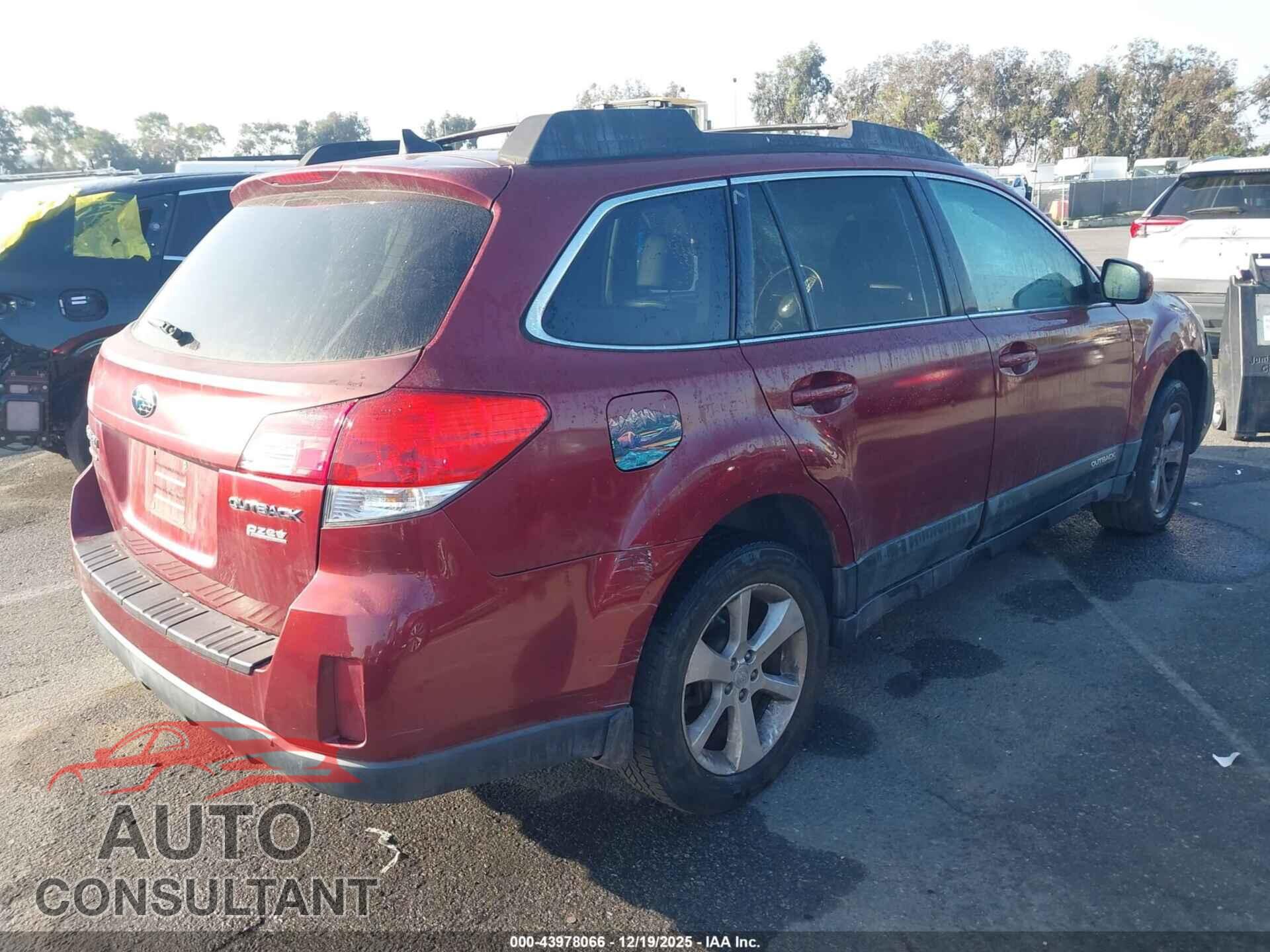 SUBARU OUTBACK 2013 - 4S4BRBPC9D3243946