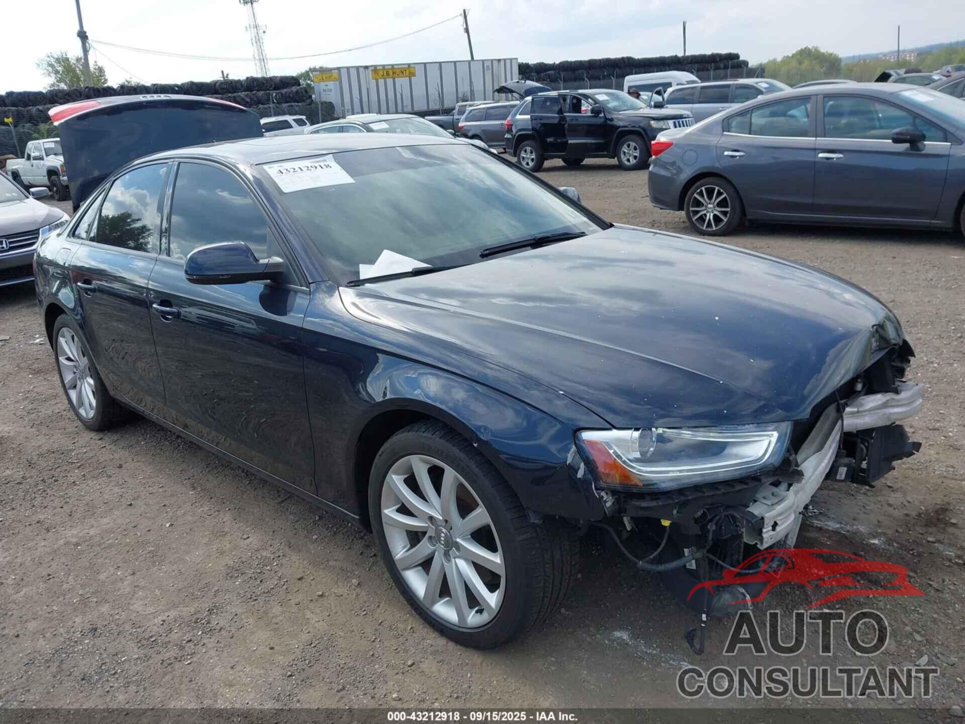 AUDI A4 2013 - WAUFFAFL2DN003200