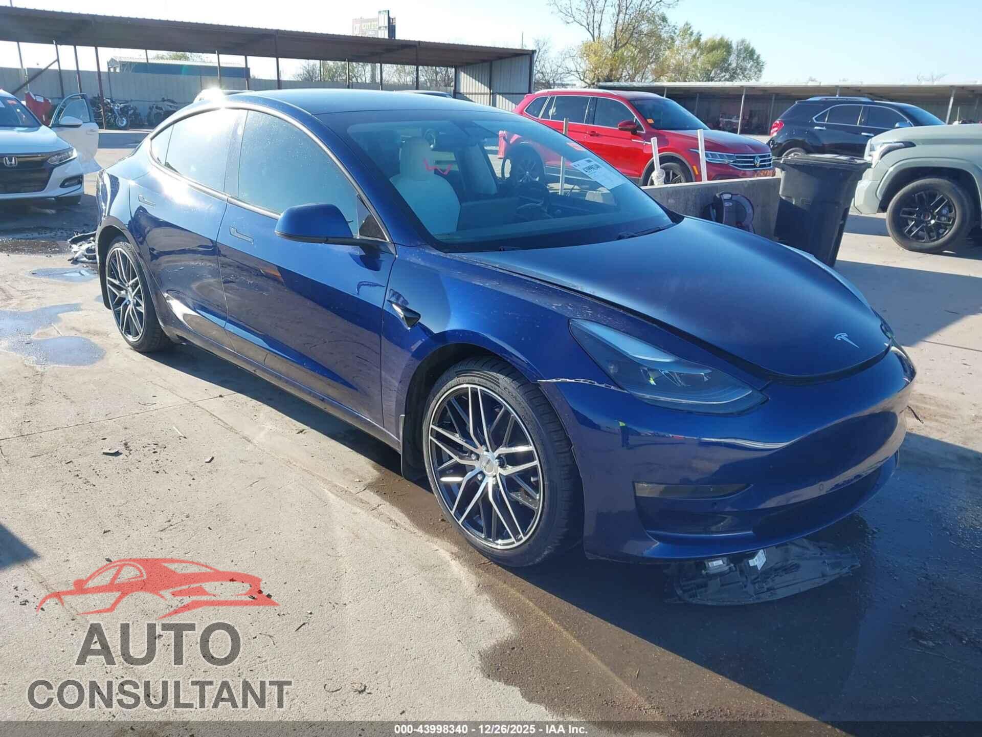 TESLA MODEL 3 2021 - 5YJ3E1EB0MF975426
