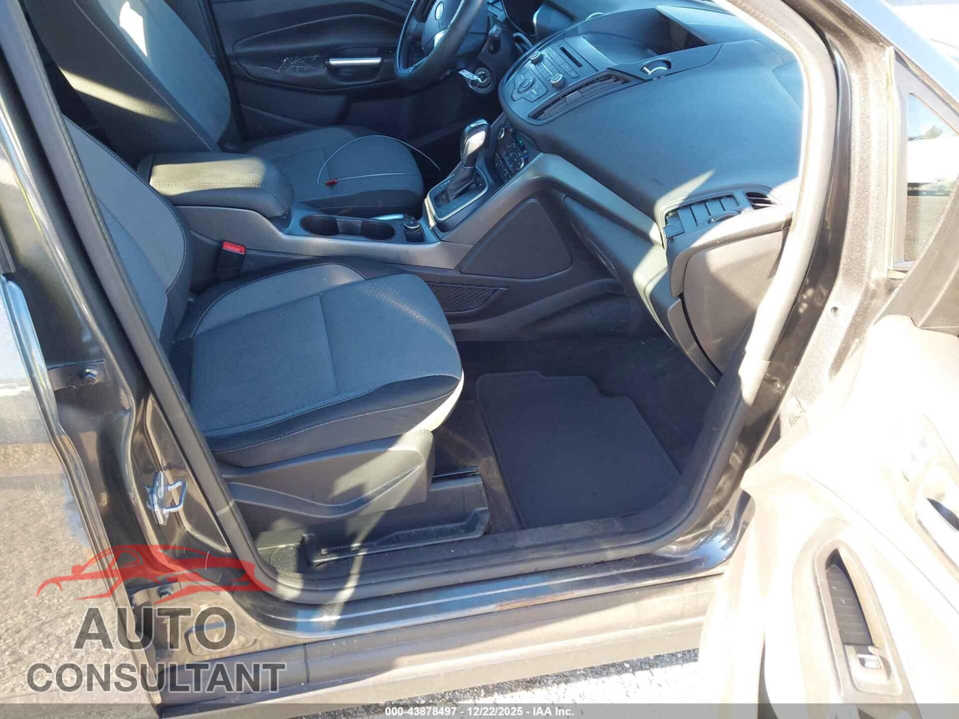 FORD C-MAX ENERGI 2017 - 1FADP5EU9HL111894
