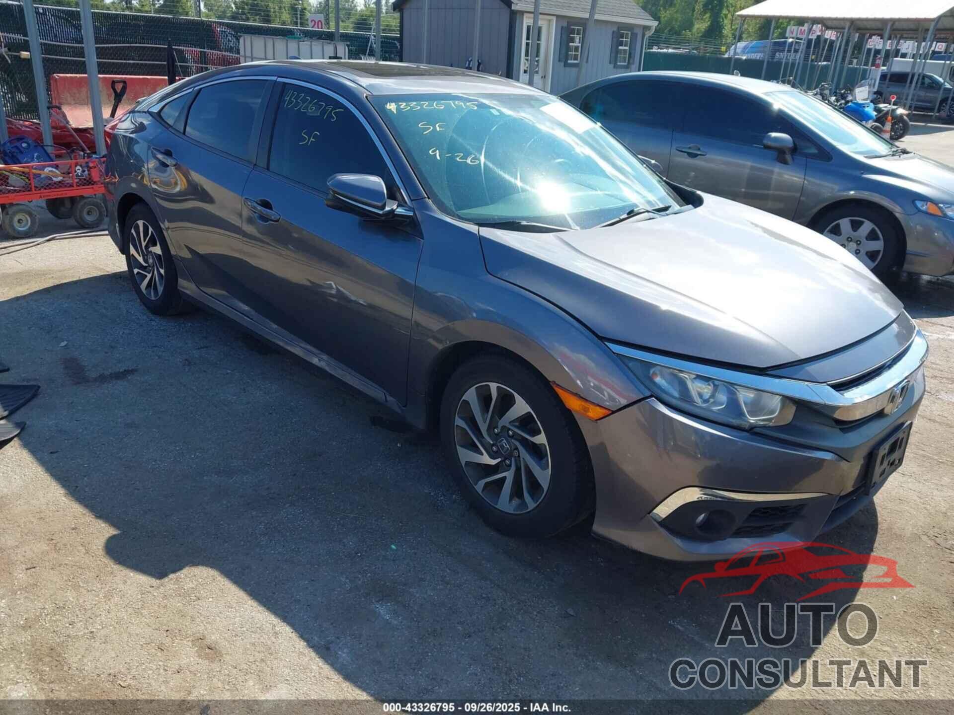 HONDA CIVIC 2017 - 2HGFC2F78HH546166