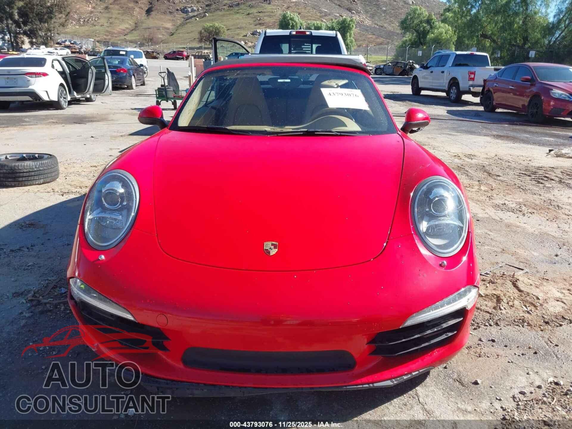 PORSCHE 911 2013 - WP0CA2A98DS140701
