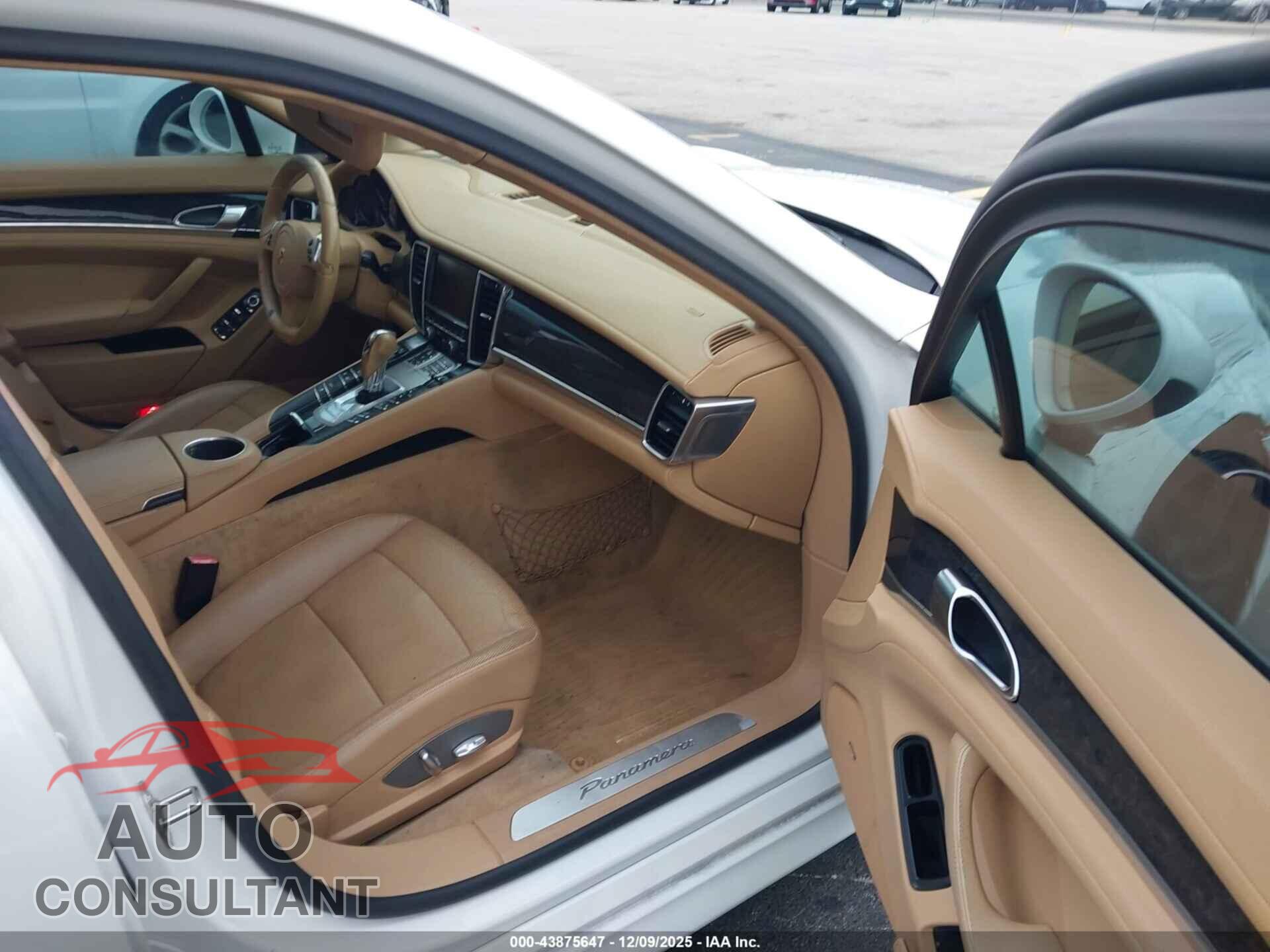 PORSCHE PANAMERA 2011 - WP0AA2A72BL021698