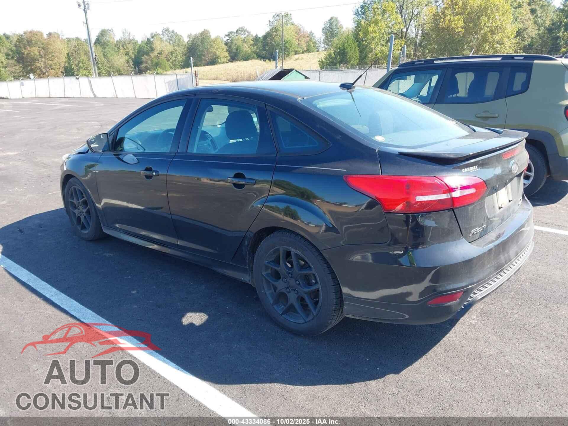 FORD FOCUS 2015 - 1FADP3F23FL287242