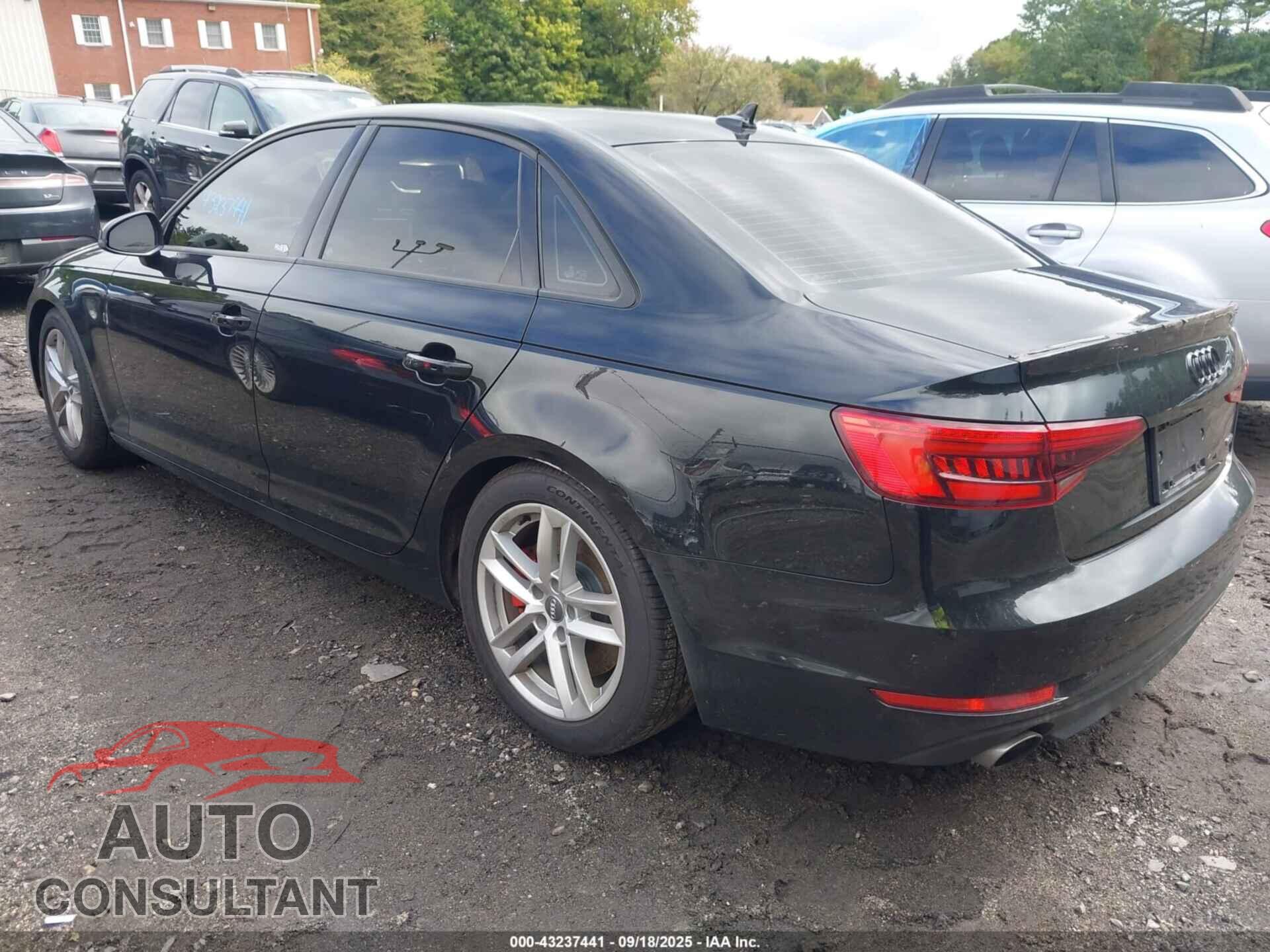 AUDI A4 2017 - WAUANAF47HN062920
