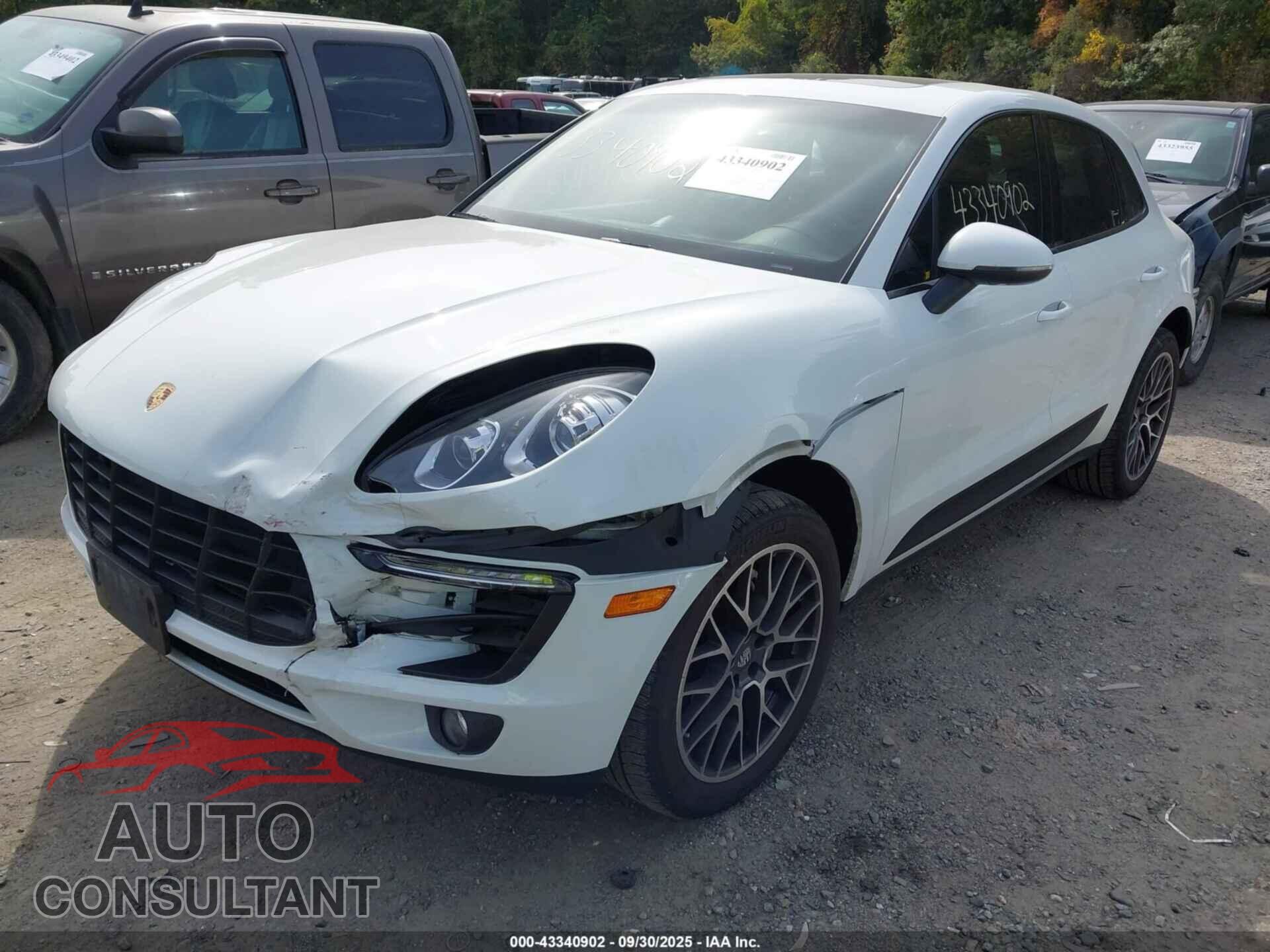 PORSCHE MACAN 2016 - WP1AB2A54GLB50205