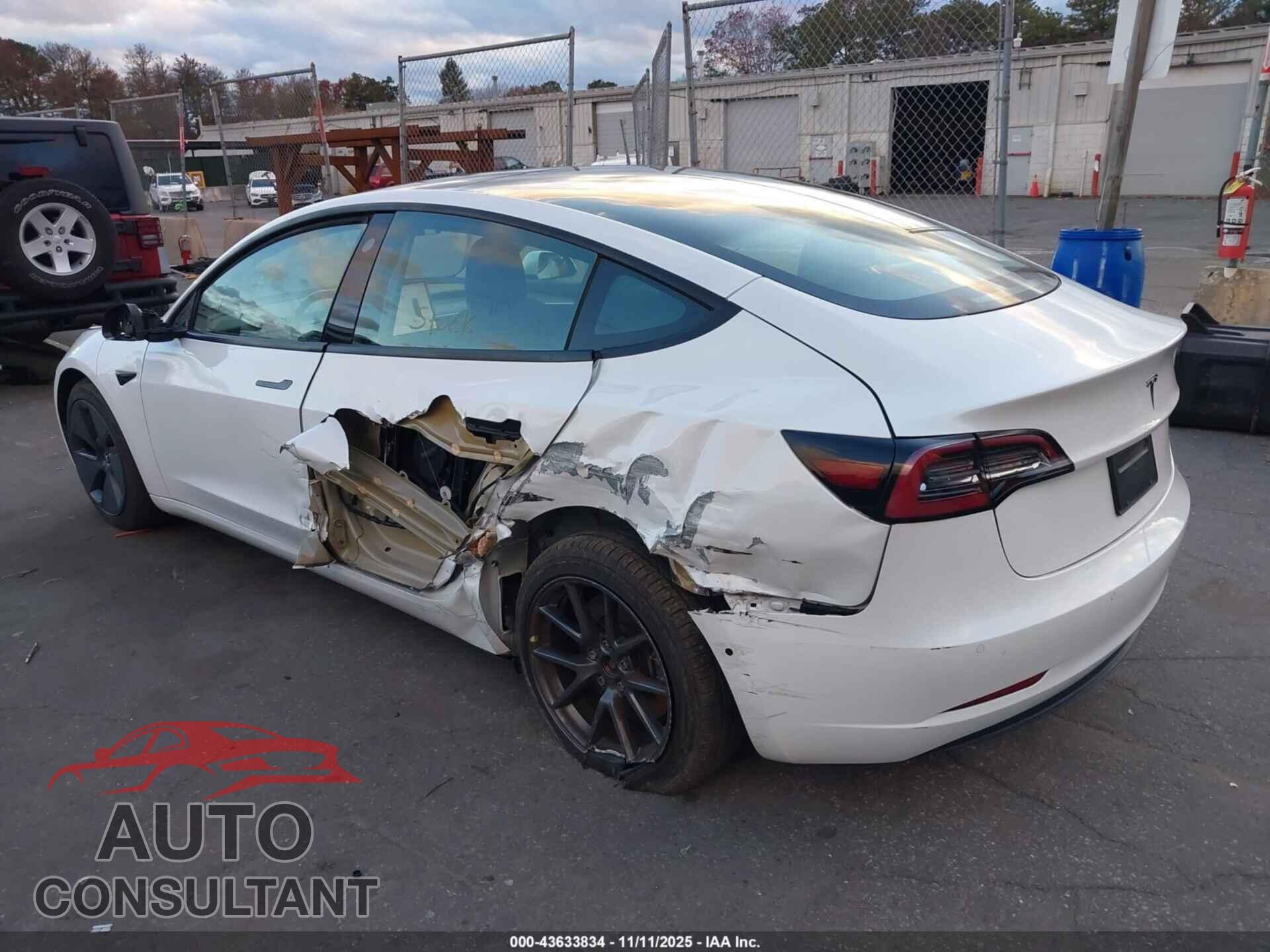 TESLA MODEL 3 2021 - 5YJ3E1EAXMF991592