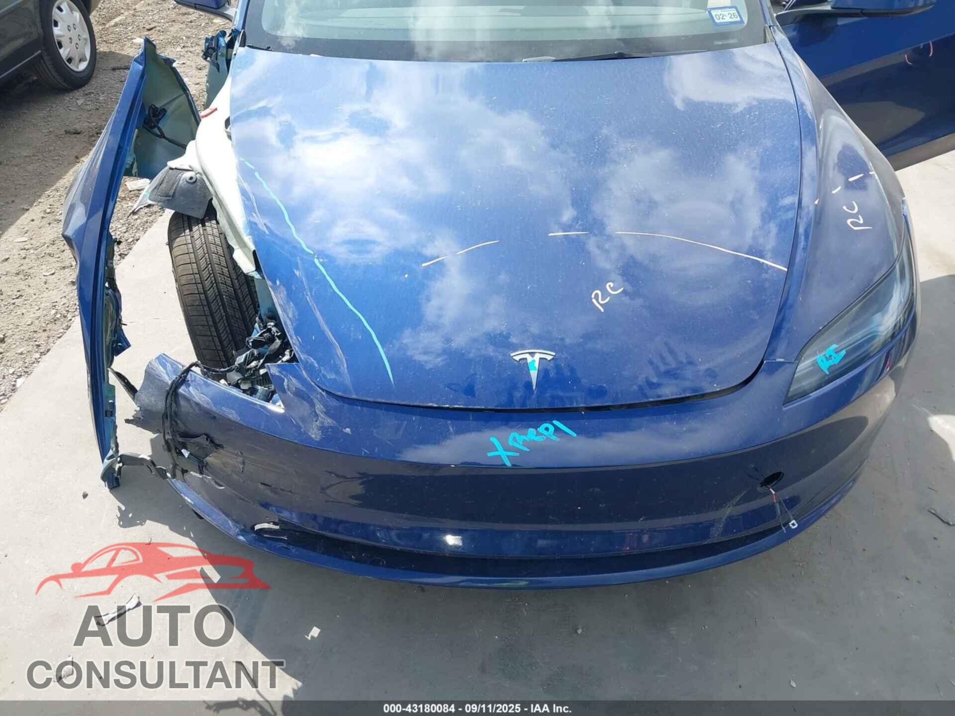 TESLA MODEL 3 2025 - 5YJ3E1EA2SF953982