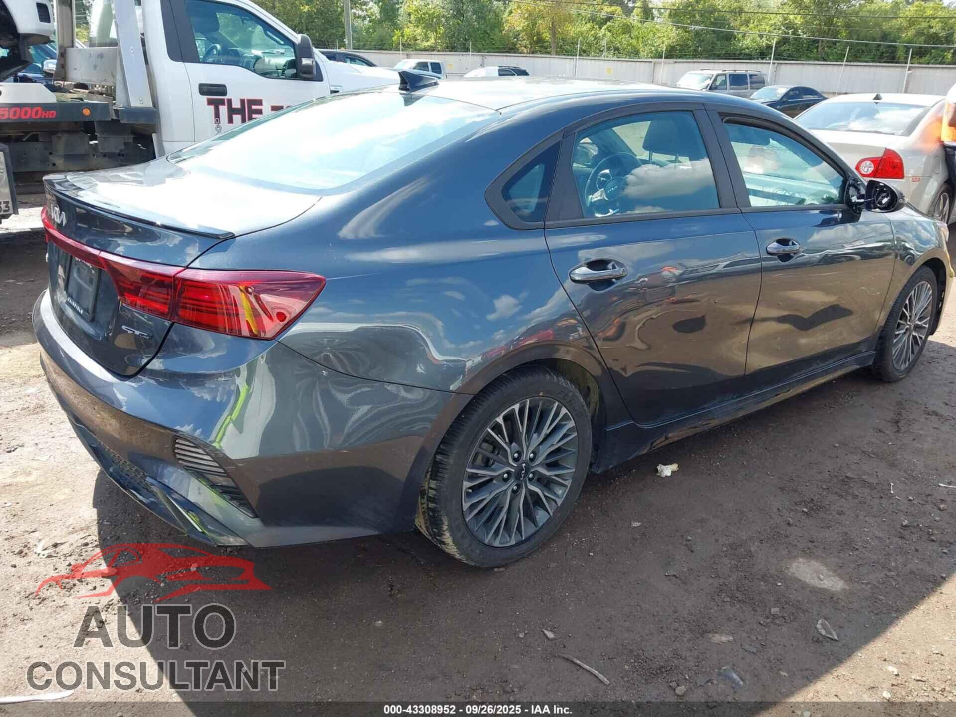 KIA FORTE 2023 - 3KPF54AD7PE642995