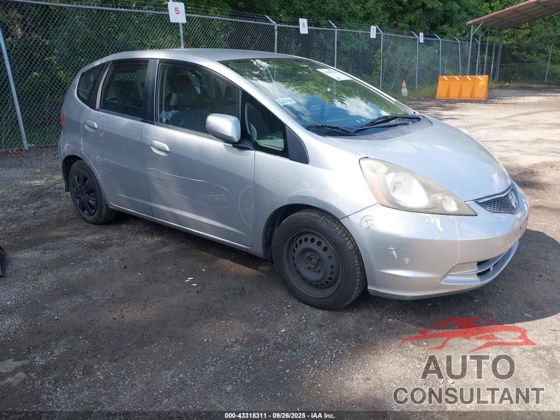 HONDA FIT 2013 - JHMGE8H36DC078380