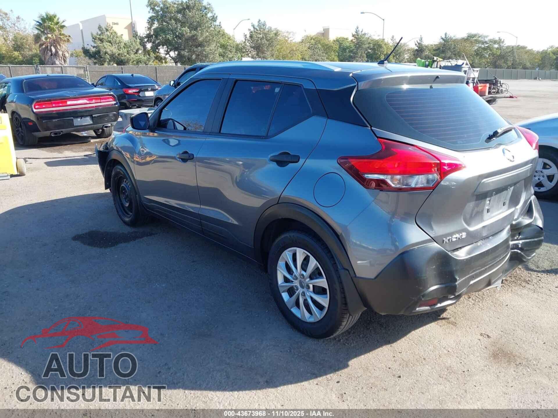 NISSAN KICKS 2019 - 3N1CP5CU3KL541461