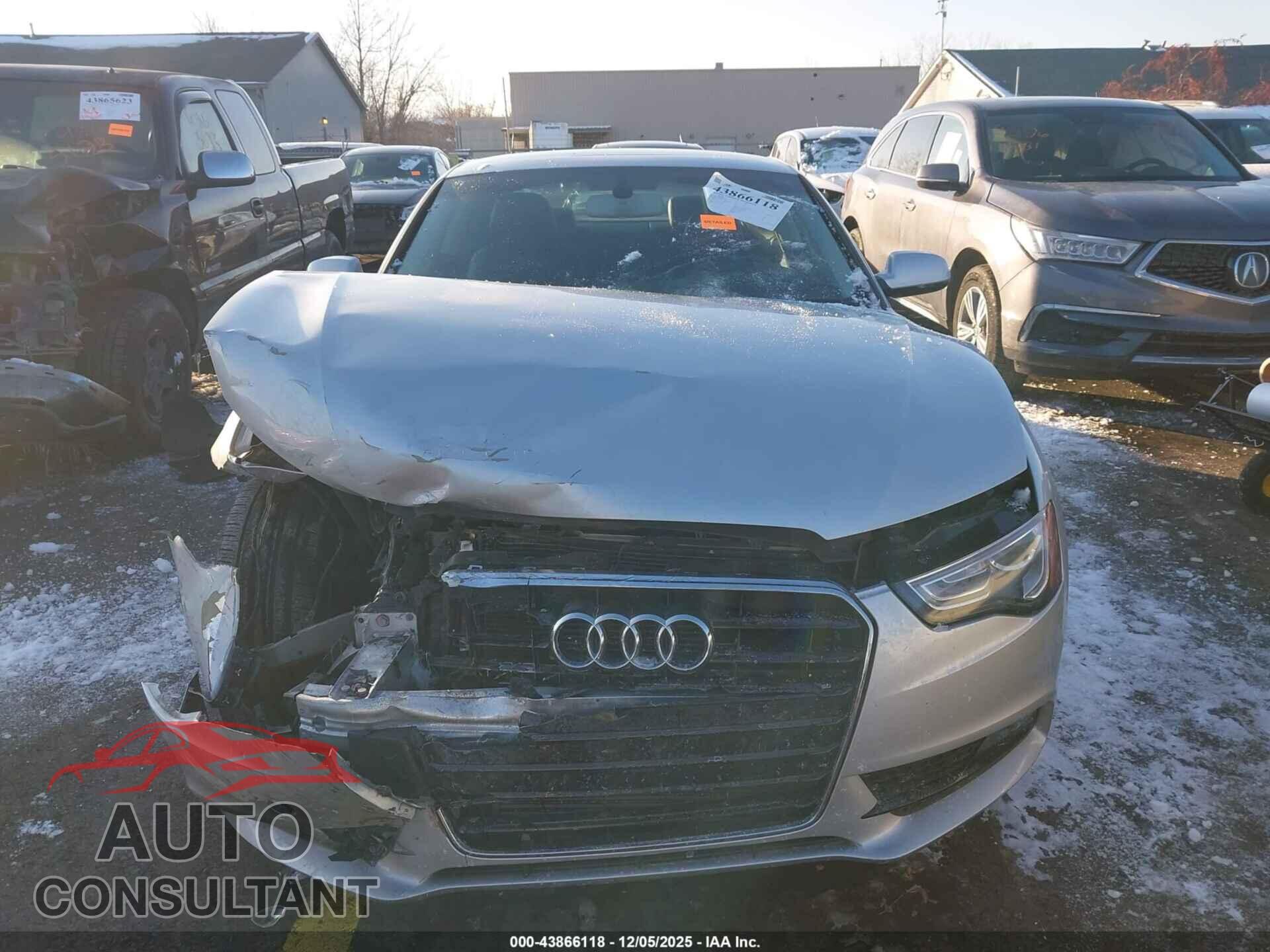 AUDI A5 2013 - WAUCFAFR6DA052043