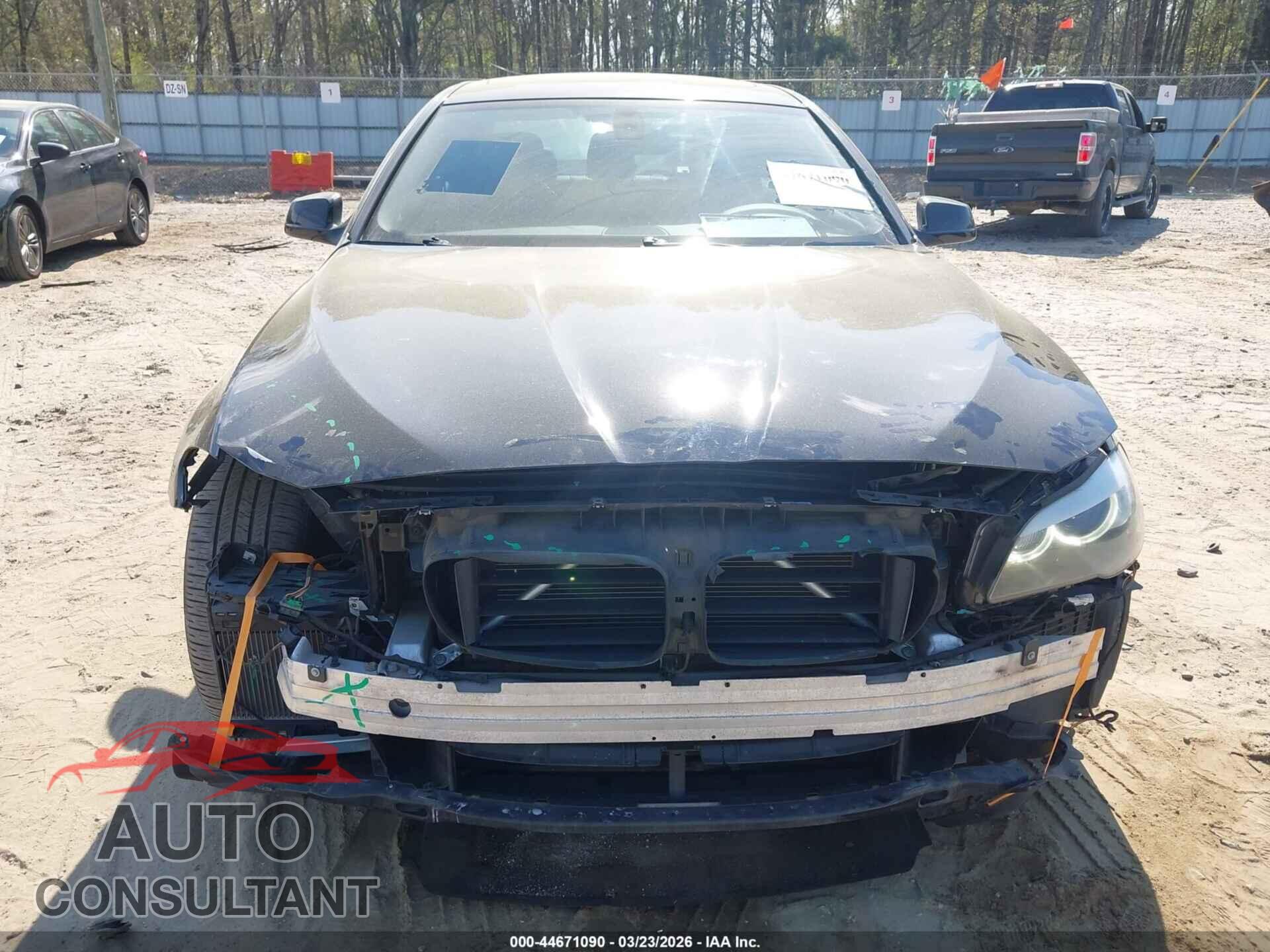 BMW 528I 2012 - WBAXG5C59CDX05582