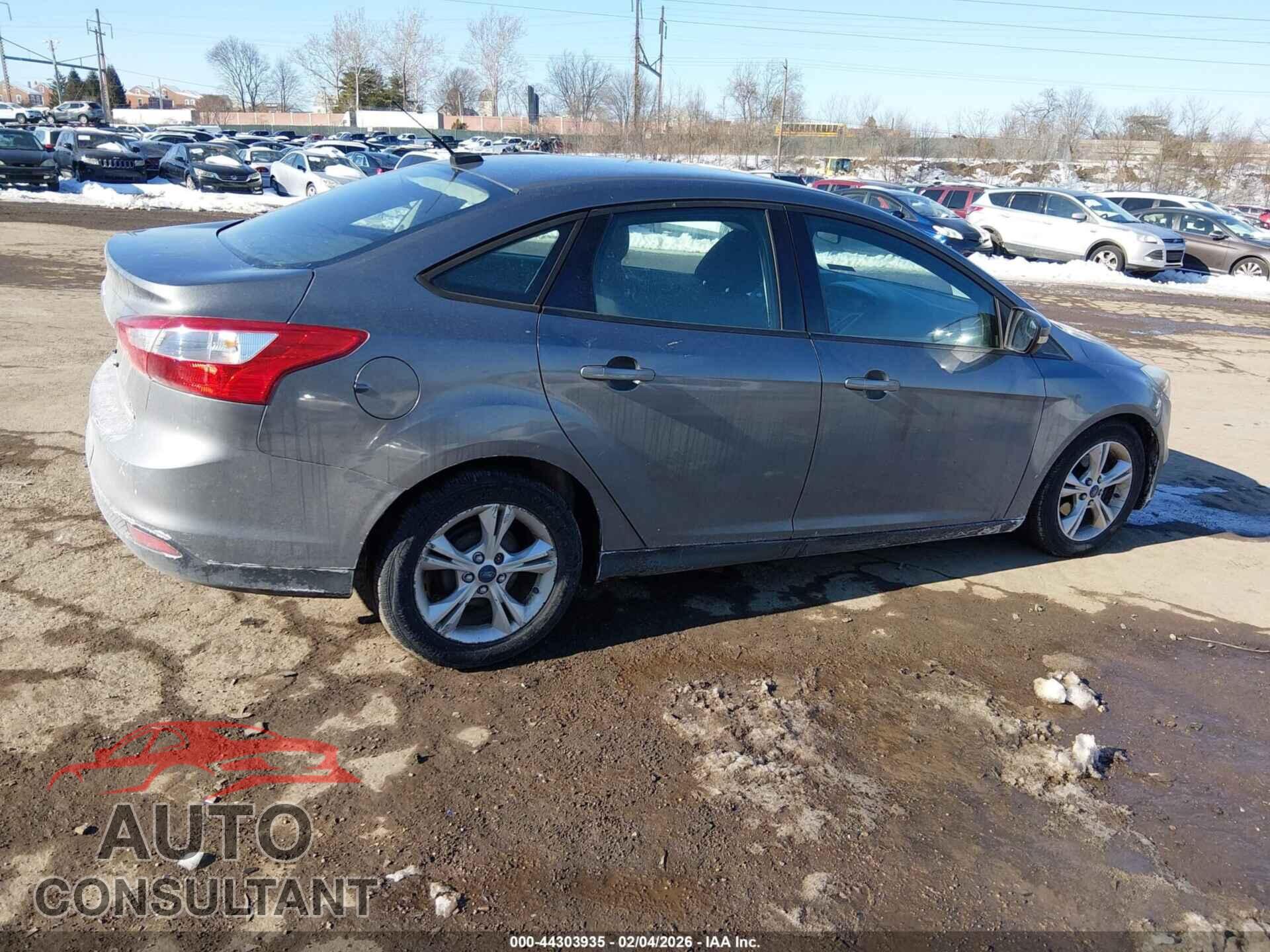 FORD FOCUS 2013 - 1FADP3F2XDL301781