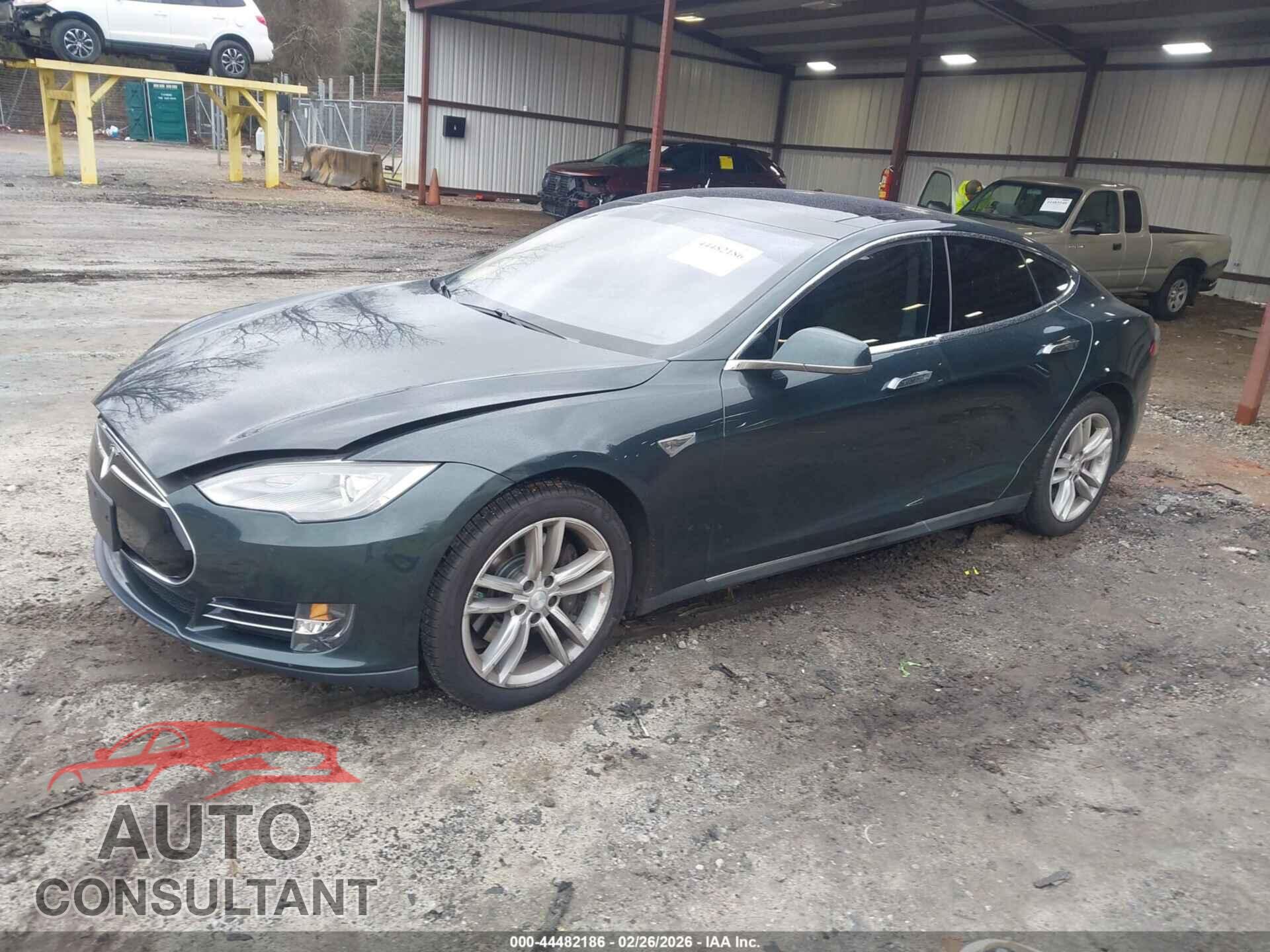 TESLA MODEL S 2013 - 5YJSA1CN2DFP22614