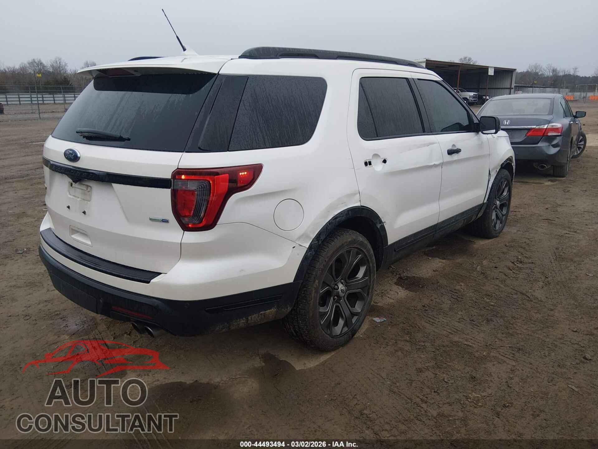 FORD EXPLORER 2018 - 1FM5K8GTXJGB54427