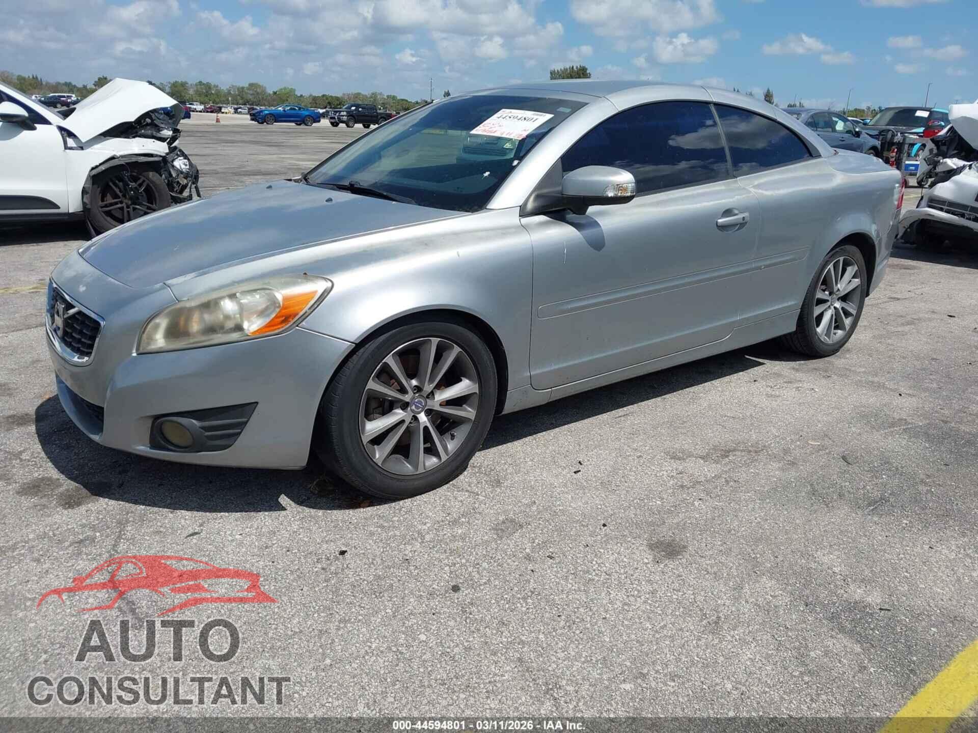 VOLVO C70 2012 - YV1672MC3CJ125007