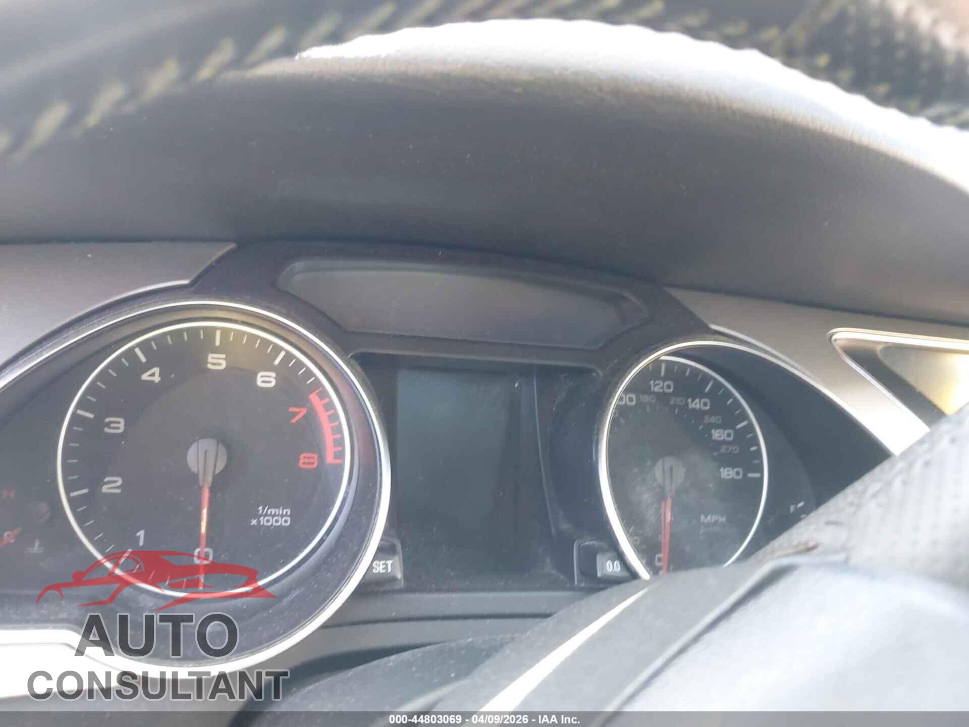 AUDI A5 2011 - WAUGFAFR5BA045809