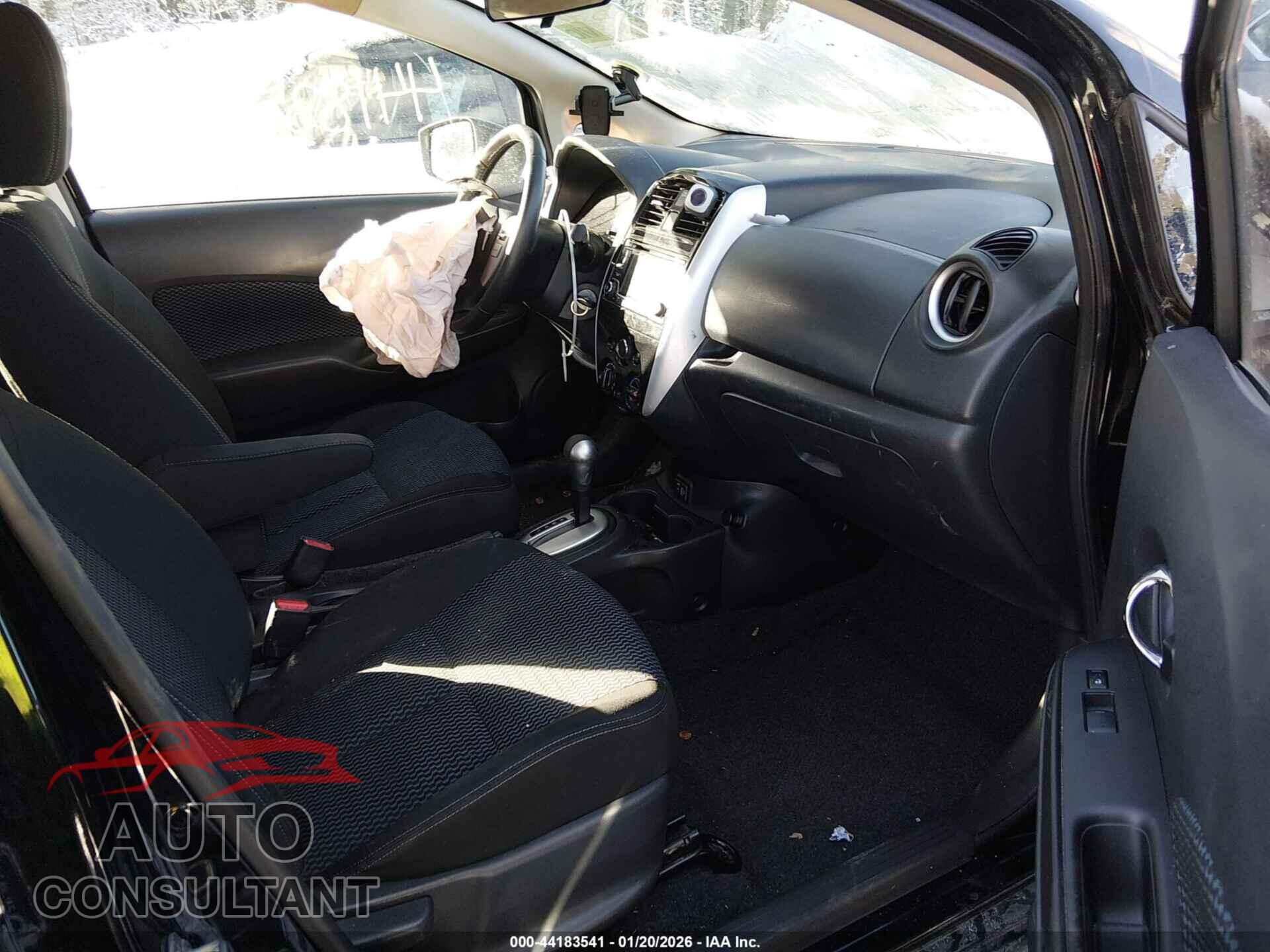 NISSAN VERSA NOTE 2017 - 3N1CE2CP3HL381105
