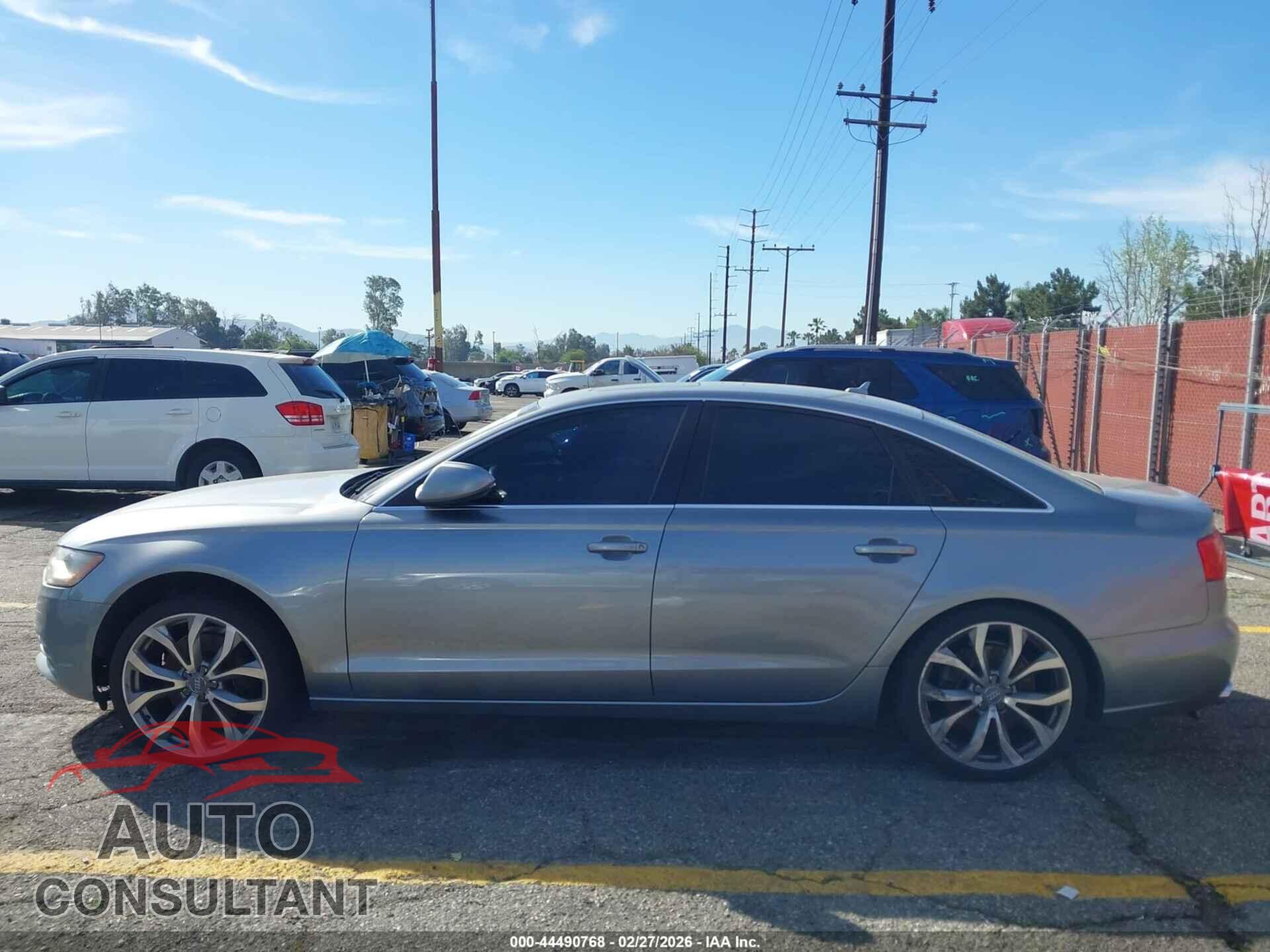 AUDI A6 2014 - WAUGFAFC4EN018352