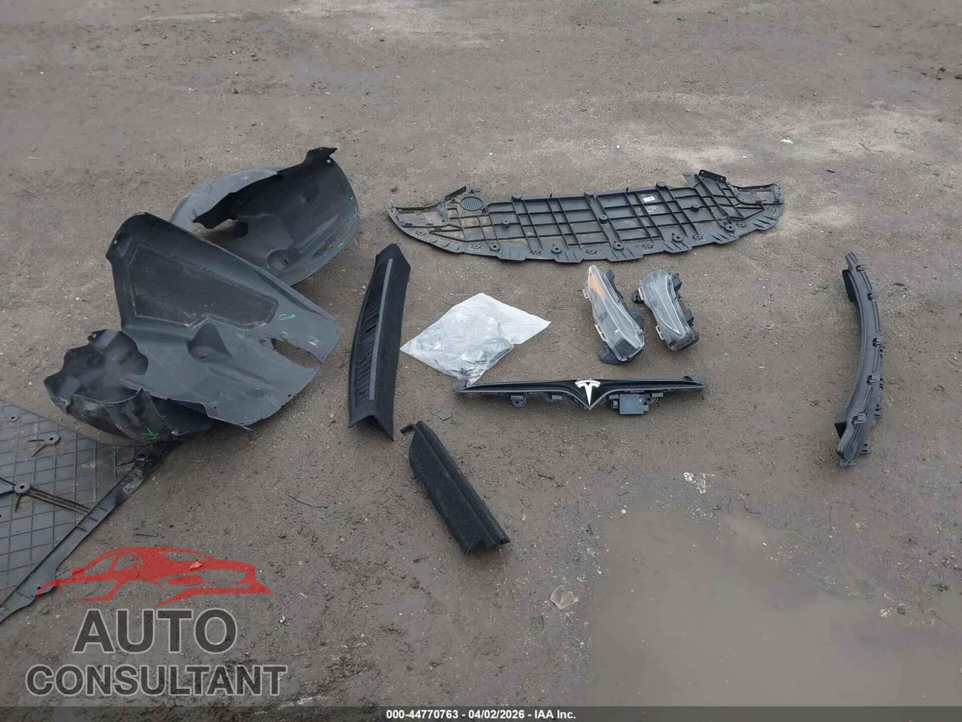 TESLA MODEL S 2021 - 5YJSA1E68MF439057