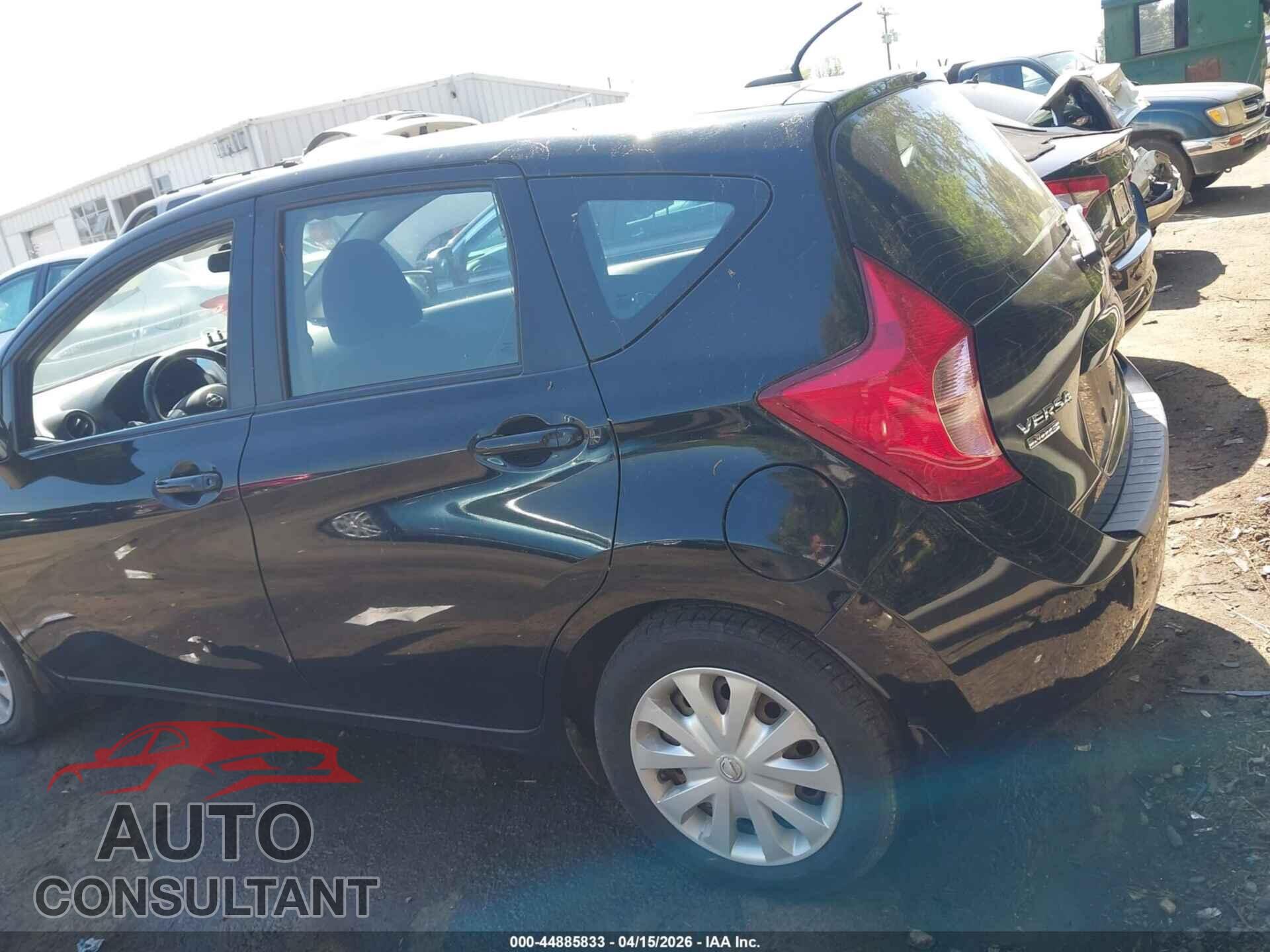 NISSAN VERSA NOTE 2015 - 3N1CE2CP8FL376401