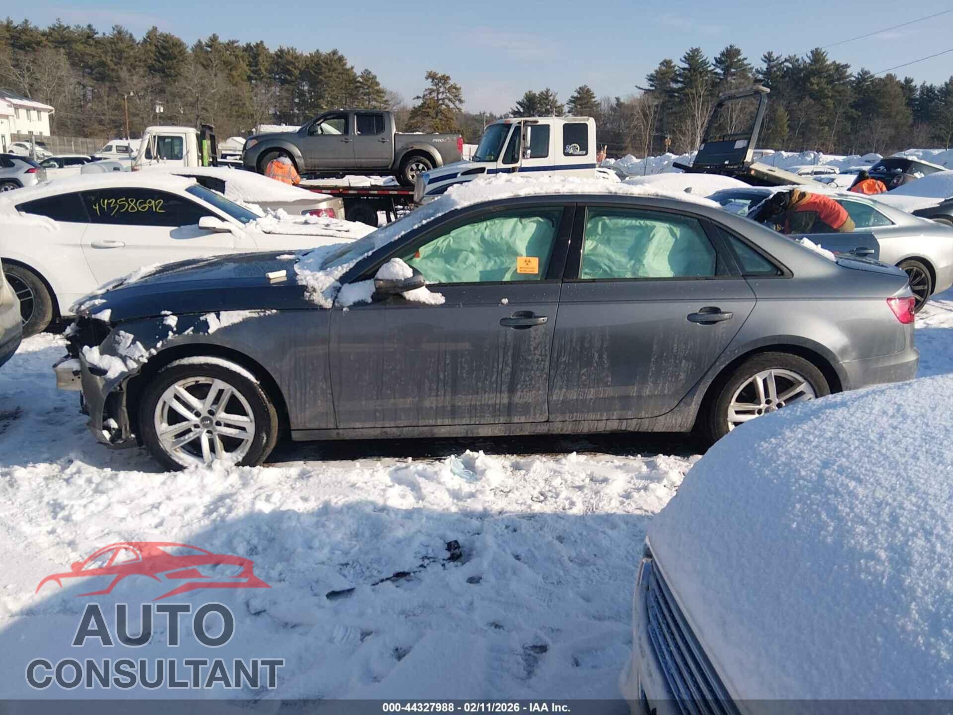 AUDI A4 2017 - WAUGMAF49HN062060
