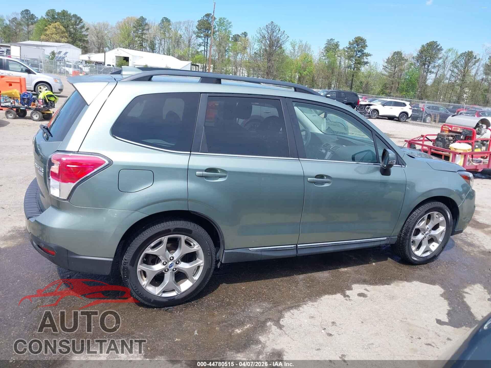 SUBARU FORESTER 2017 - JF2SJAWC8HH564474
