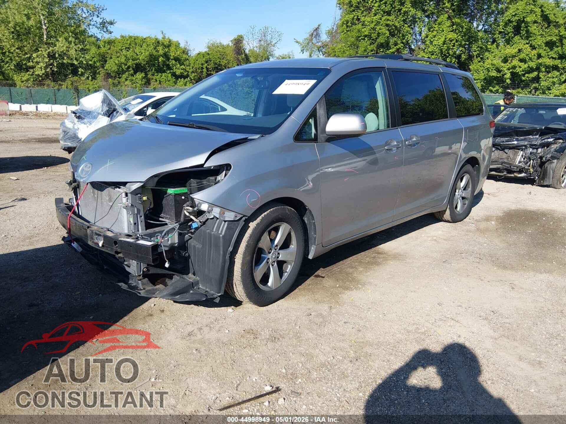 TOYOTA SIENNA 2013 - 5TDKK3DC8DS401162