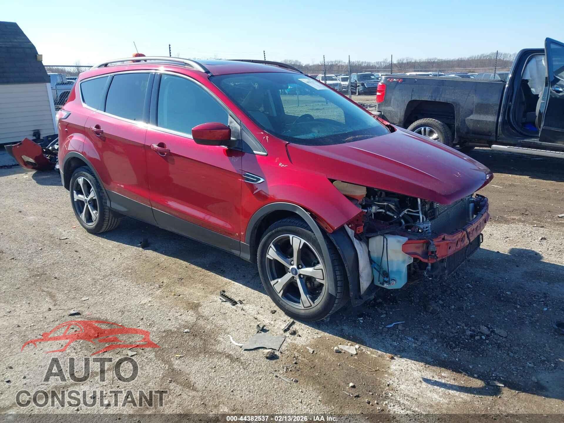 FORD ESCAPE 2018 - 1FMCU0HD6JUD41918