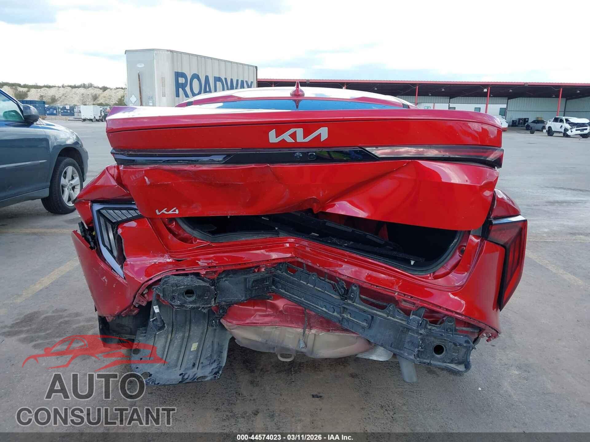 KIA K4 2025 - 3KPFU4DEXSE143737