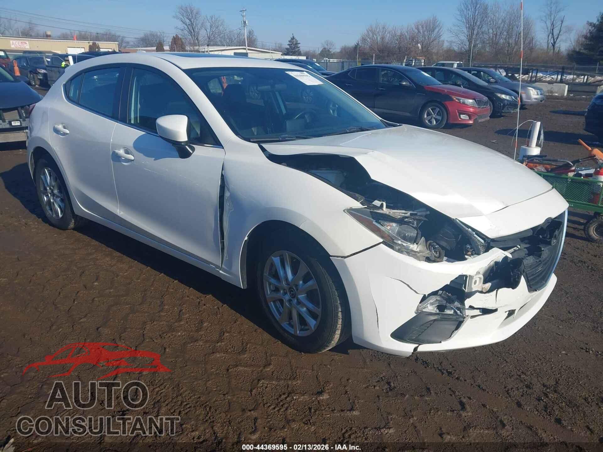 MAZDA MAZDA3 2014 - JM1BM1M76E1154420