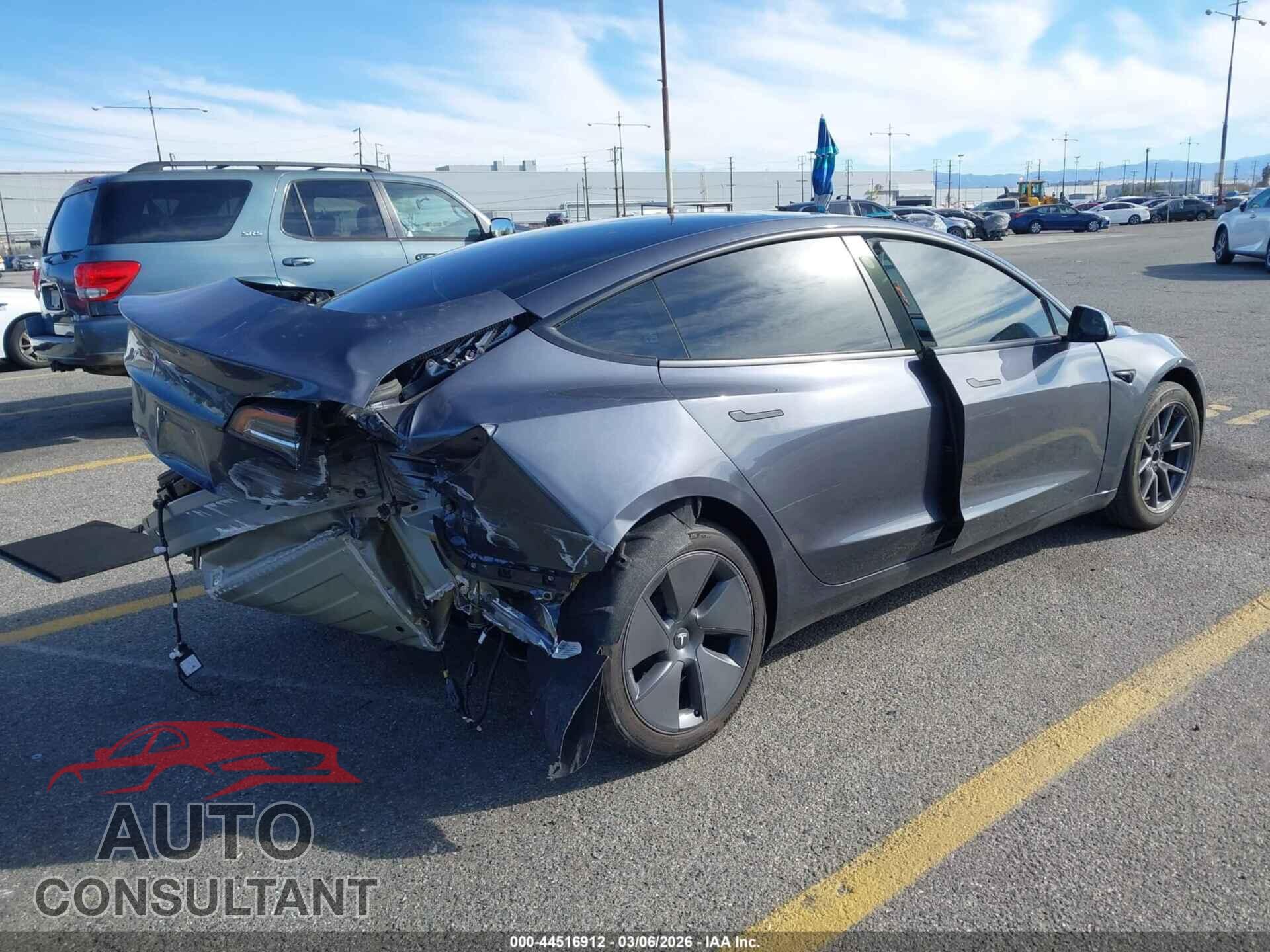 TESLA MODEL 3 2023 - 5YJ3E1EA8PF650132