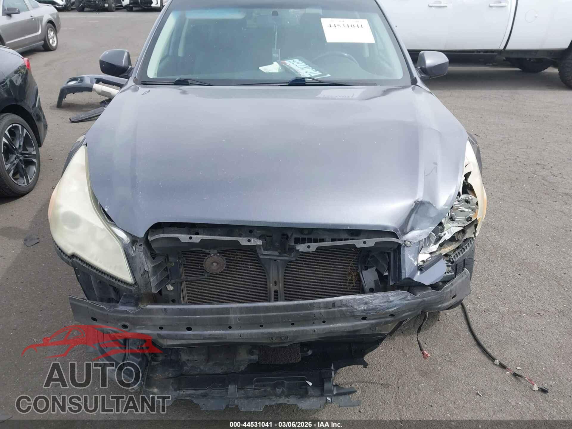 SUBARU OUTBACK 2014 - 4S4BRBLC0E3217971