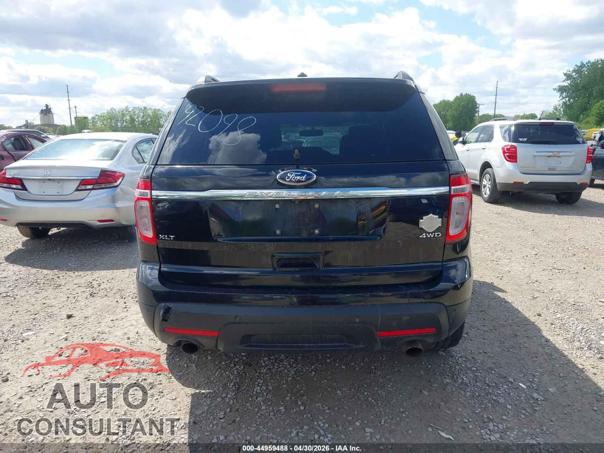 FORD EXPLORER 2011 - 1FMHK8D84BGA92098