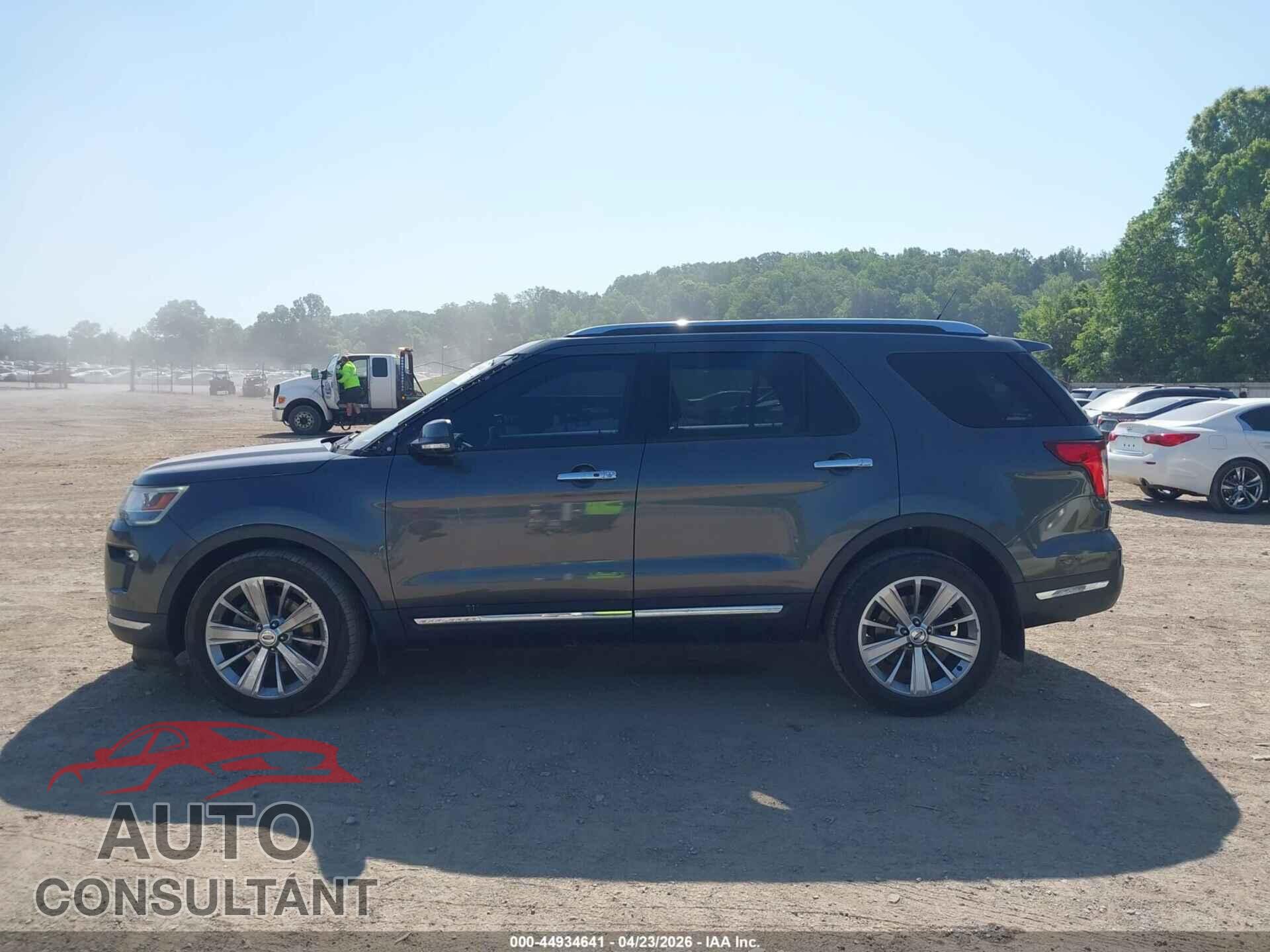FORD EXPLORER 2019 - 1FM5K8F82KGB47809