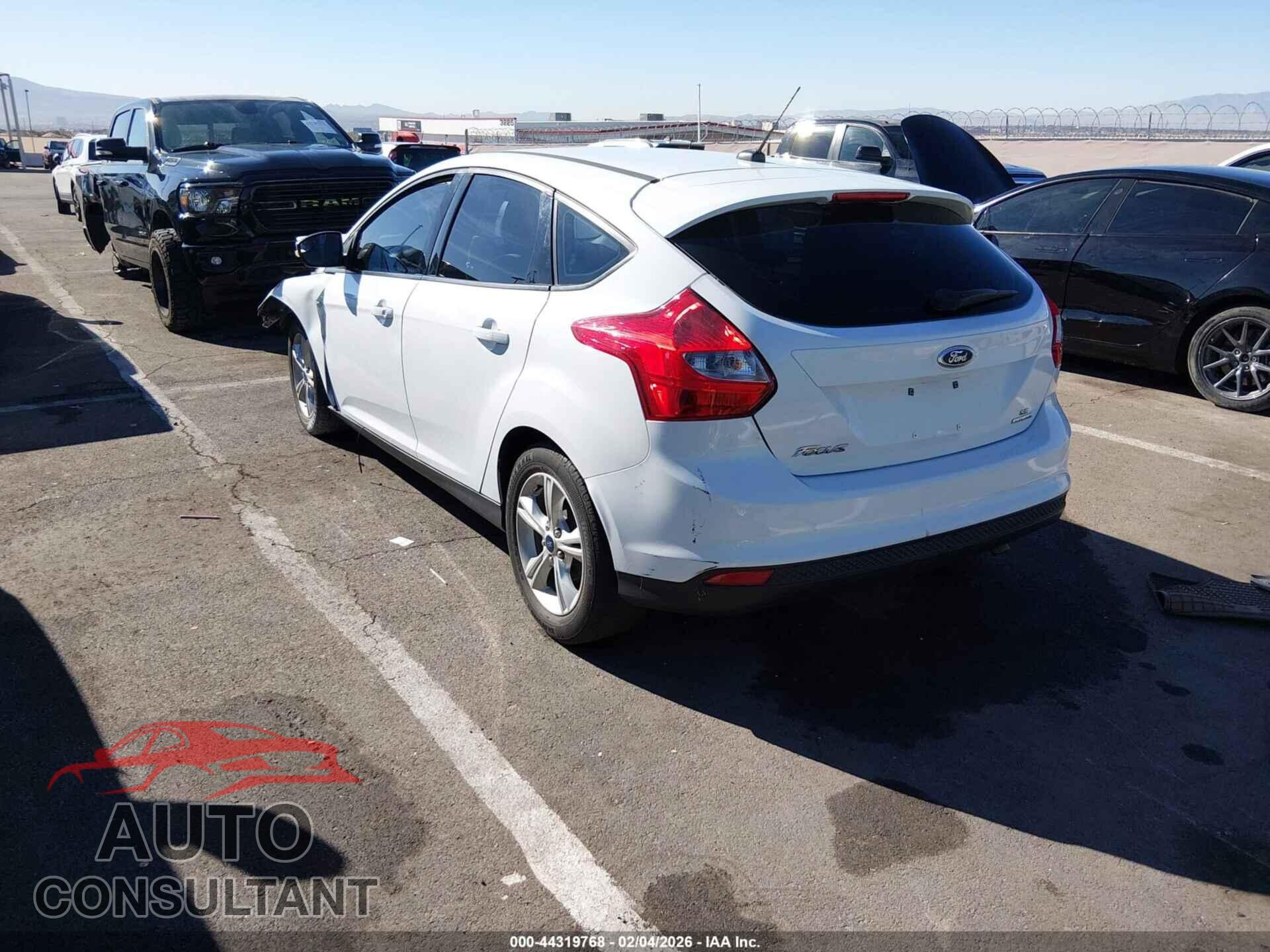 FORD FOCUS 2014 - 1FADP3K27EL463598