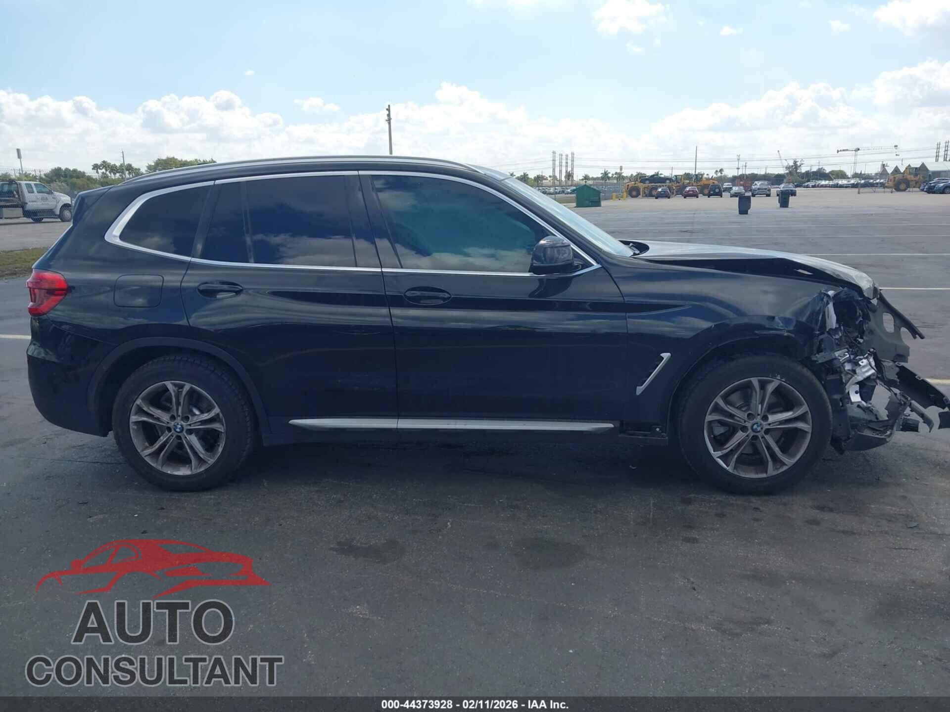 BMW X3 2021 - 5UXTY3C04M9H99111