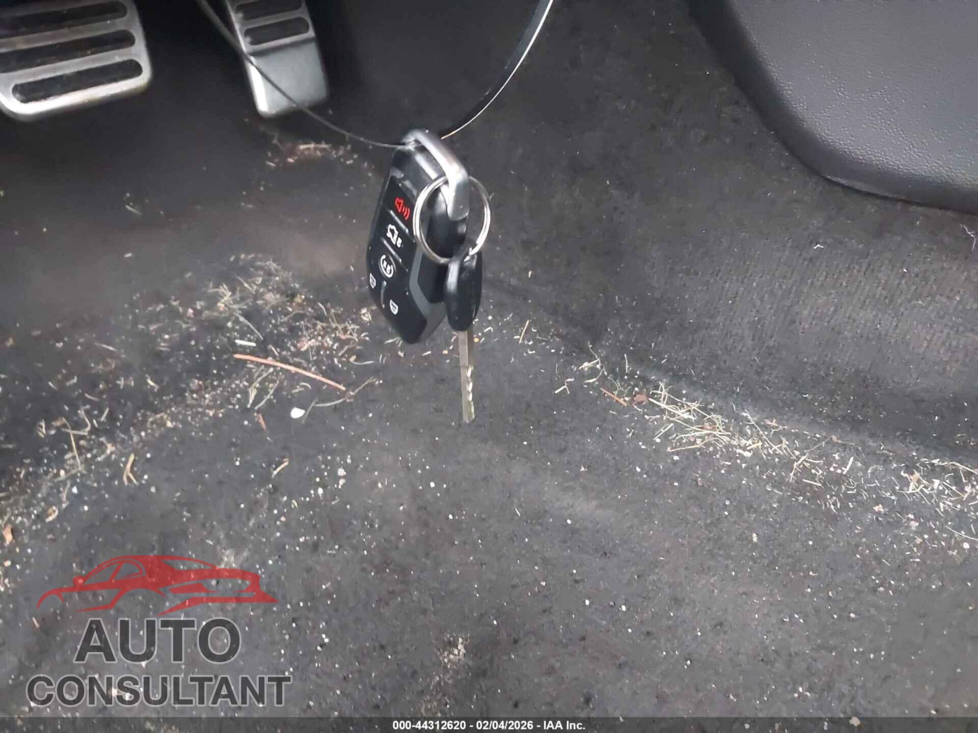 FORD MUSTANG 2015 - 1FA6P8TH2F5385536