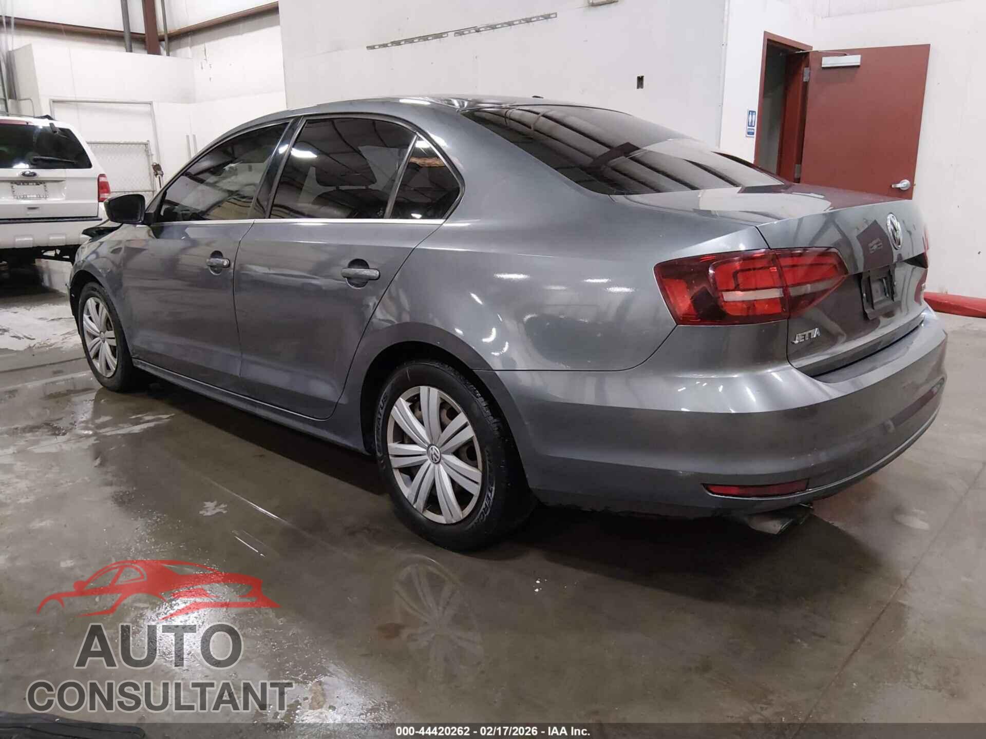 VOLKSWAGEN JETTA 2017 - 3VW2B7AJXHM401970