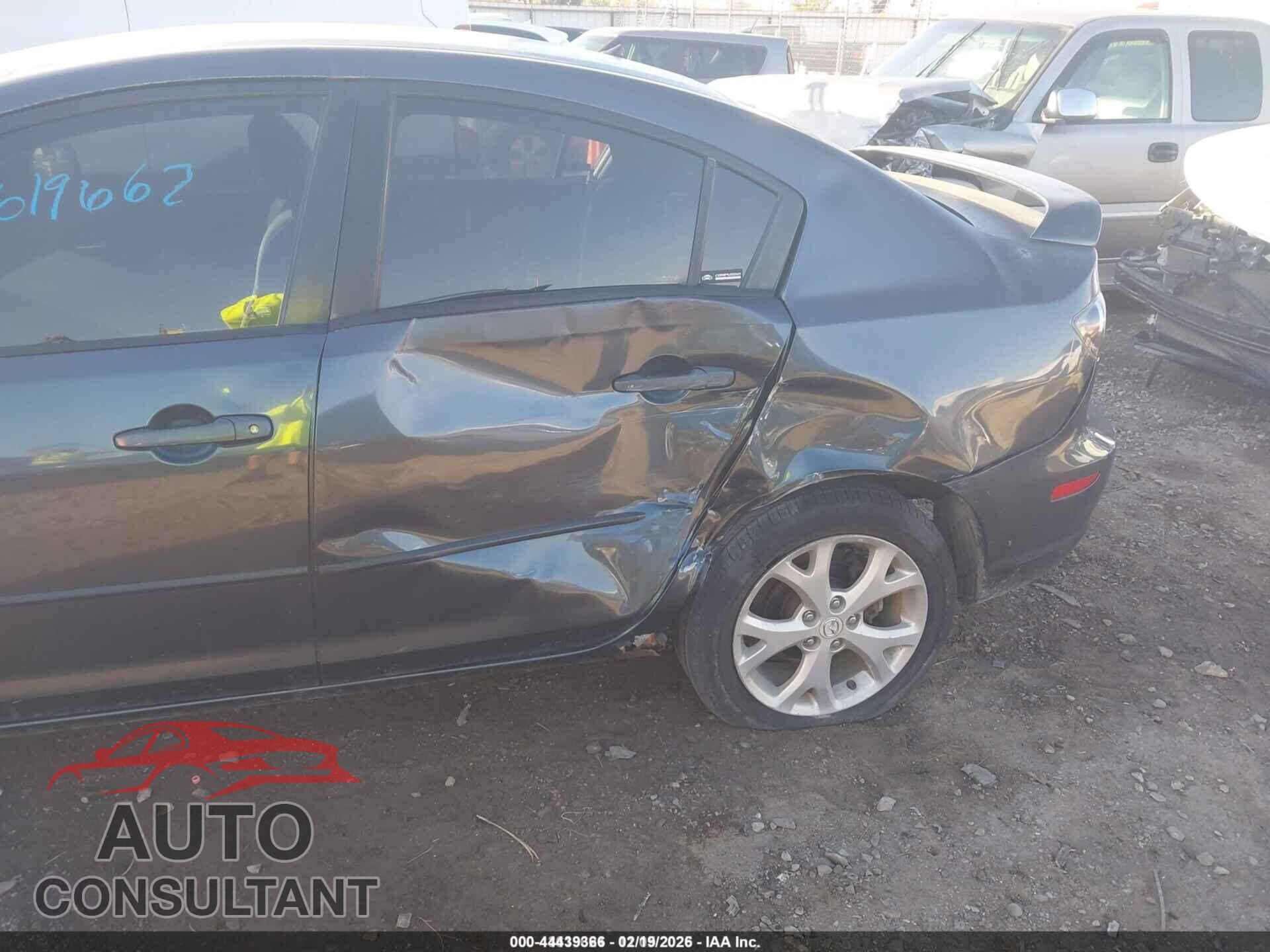 MAZDA MAZDA3 2009 - JM1BK32F091239447