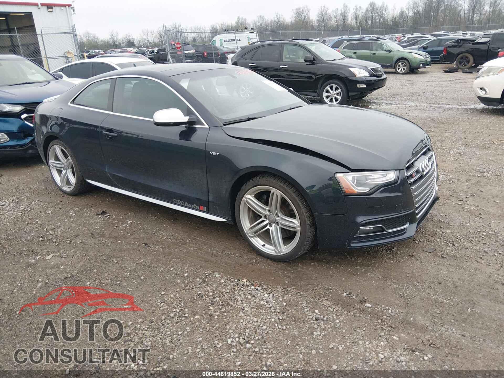 AUDI S5 2013 - WAUCGAFR9DA001424