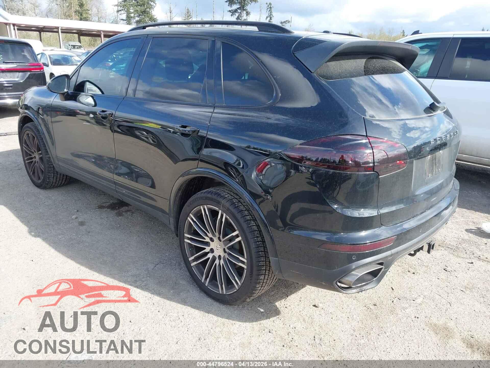 PORSCHE CAYENNE 2018 - WP1AA2A26JKA06497