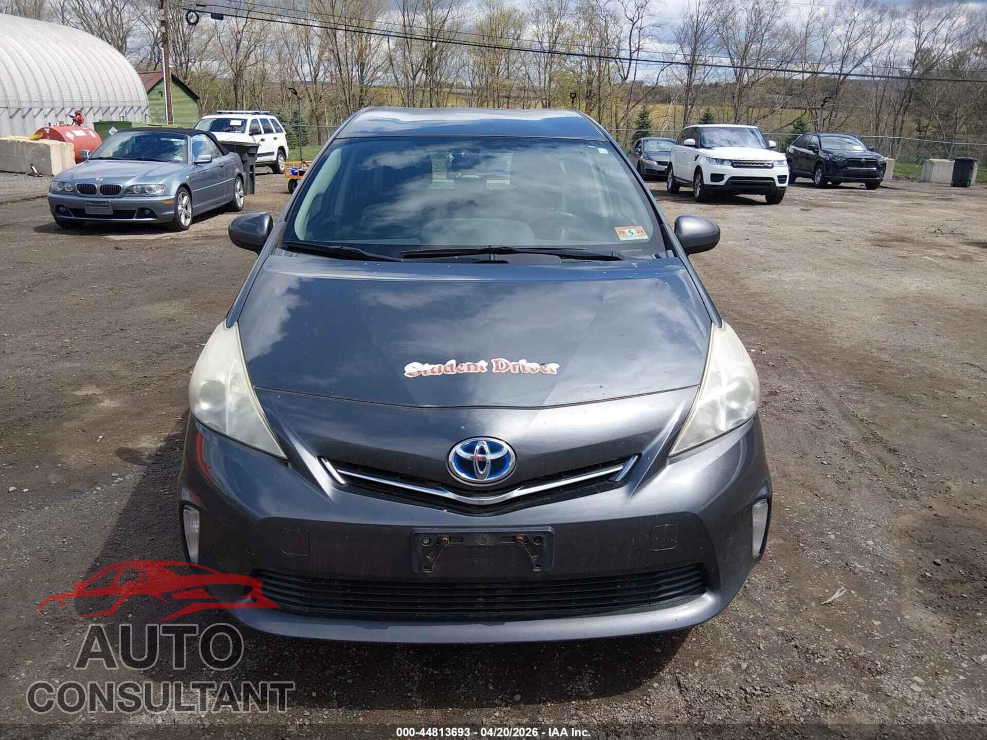 TOYOTA PRIUS V 2013 - JTDZN3EU9D3276946