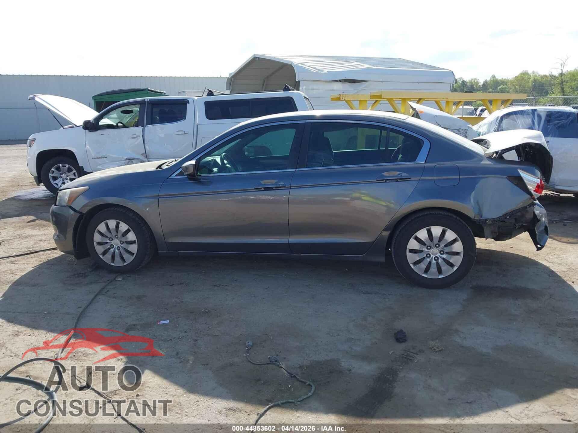 HONDA ACCORD 2010 - 1HGCP2F32AA090867